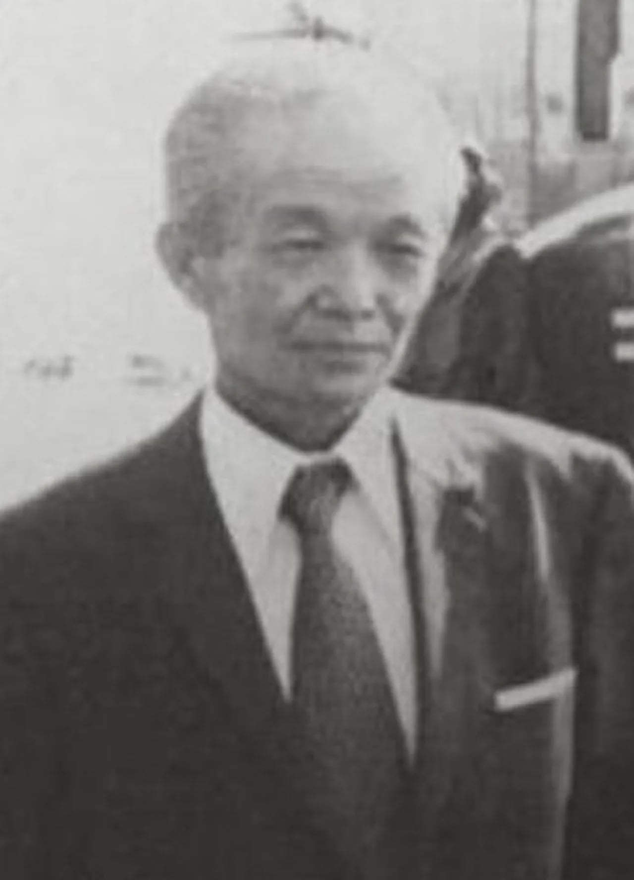 Portrait of Saukam Khoy (1915–2008) – memorial page