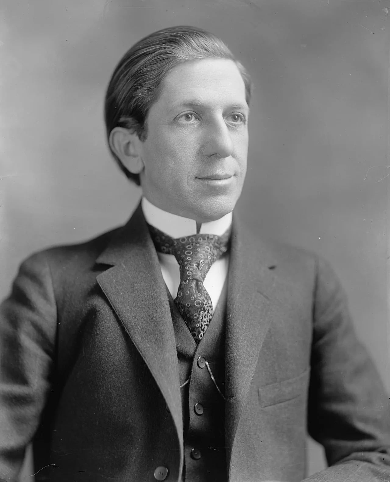 Porträt von Clyde R. Hoey (1877–1954) – Gedenkseite