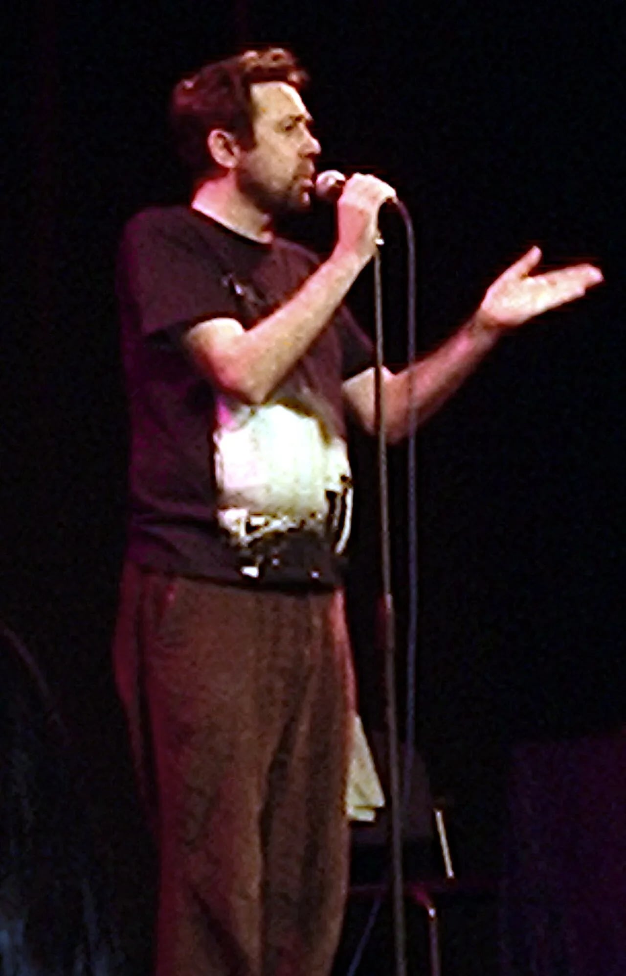 Porträt von Sean Hughes (1965–2017) – Gedenkseite