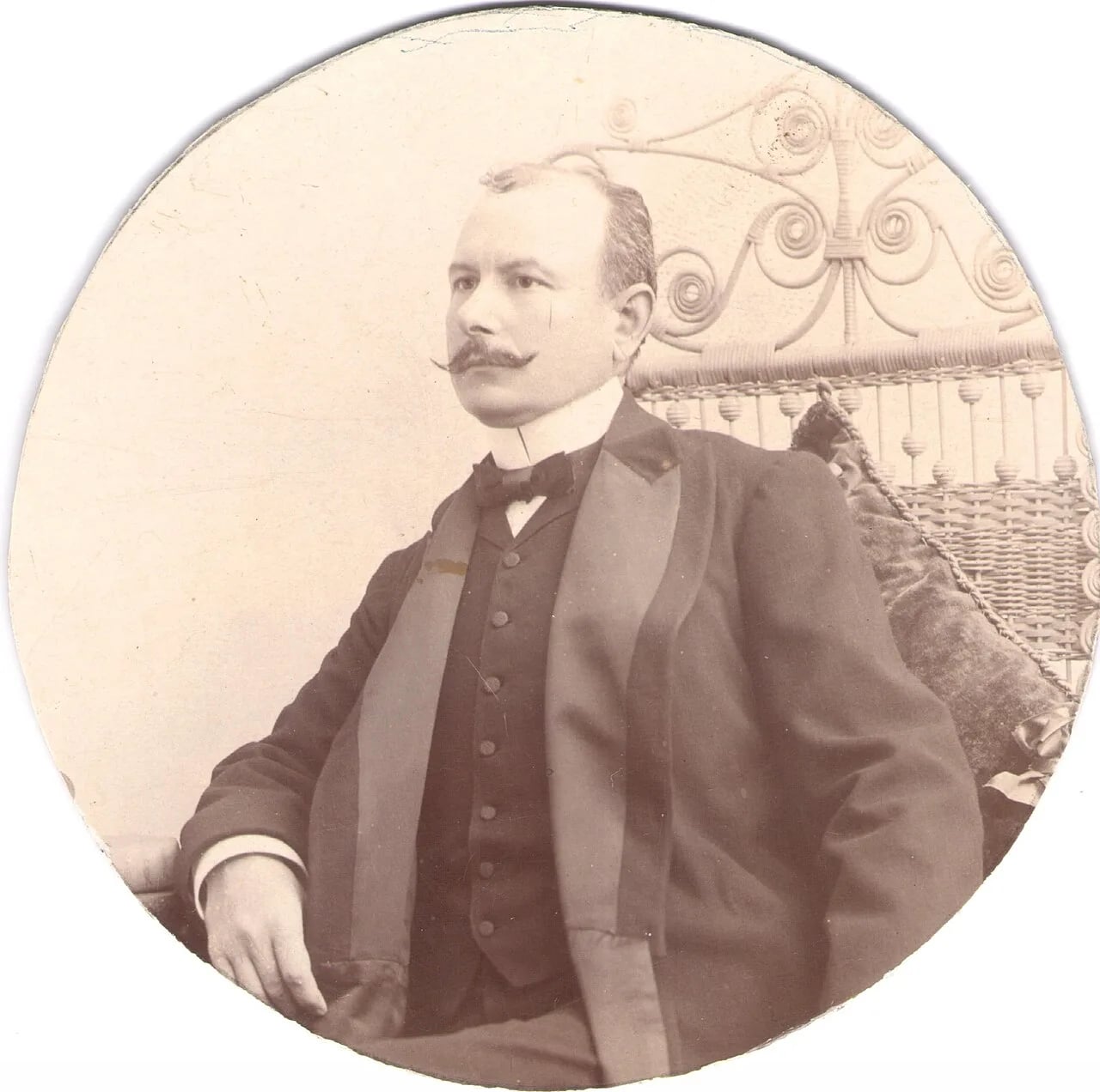 Portrait of Manuel María Coll y Altabás (1860–1916) – memorial page