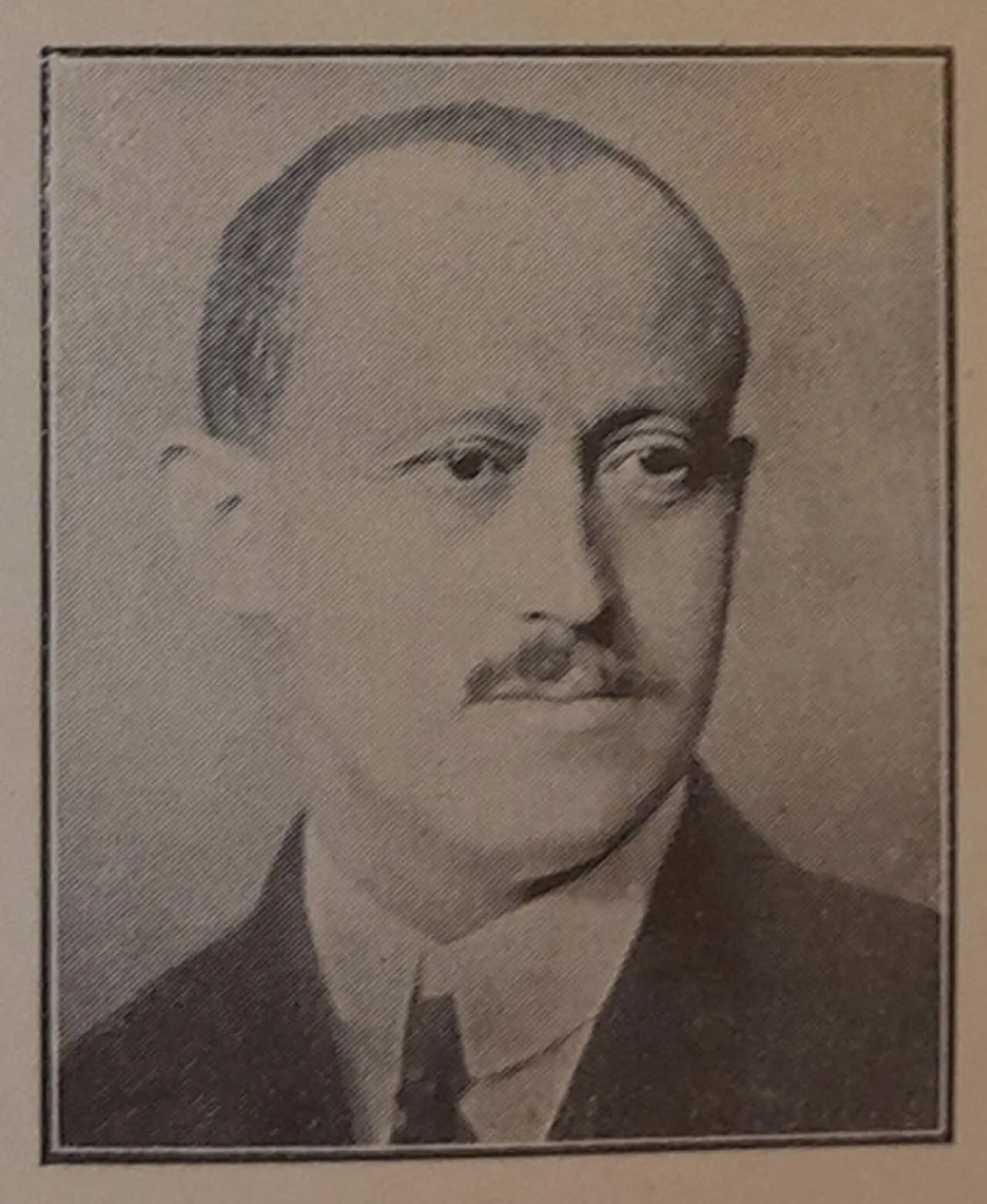 Portrait of Károly Molter (1890–1981) – memorial page