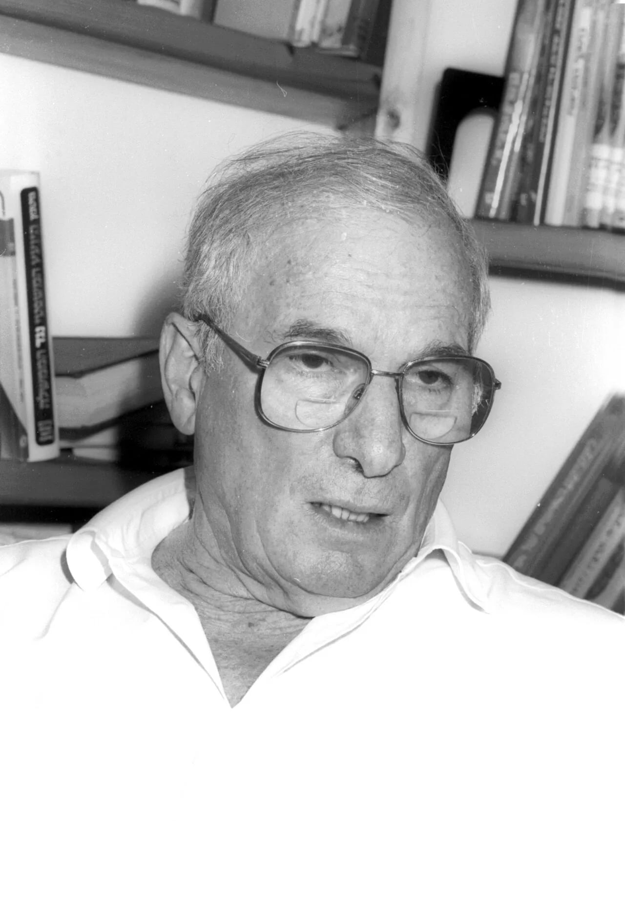 Portrait of Shabtai Teveth (1925–2014) – memorial page