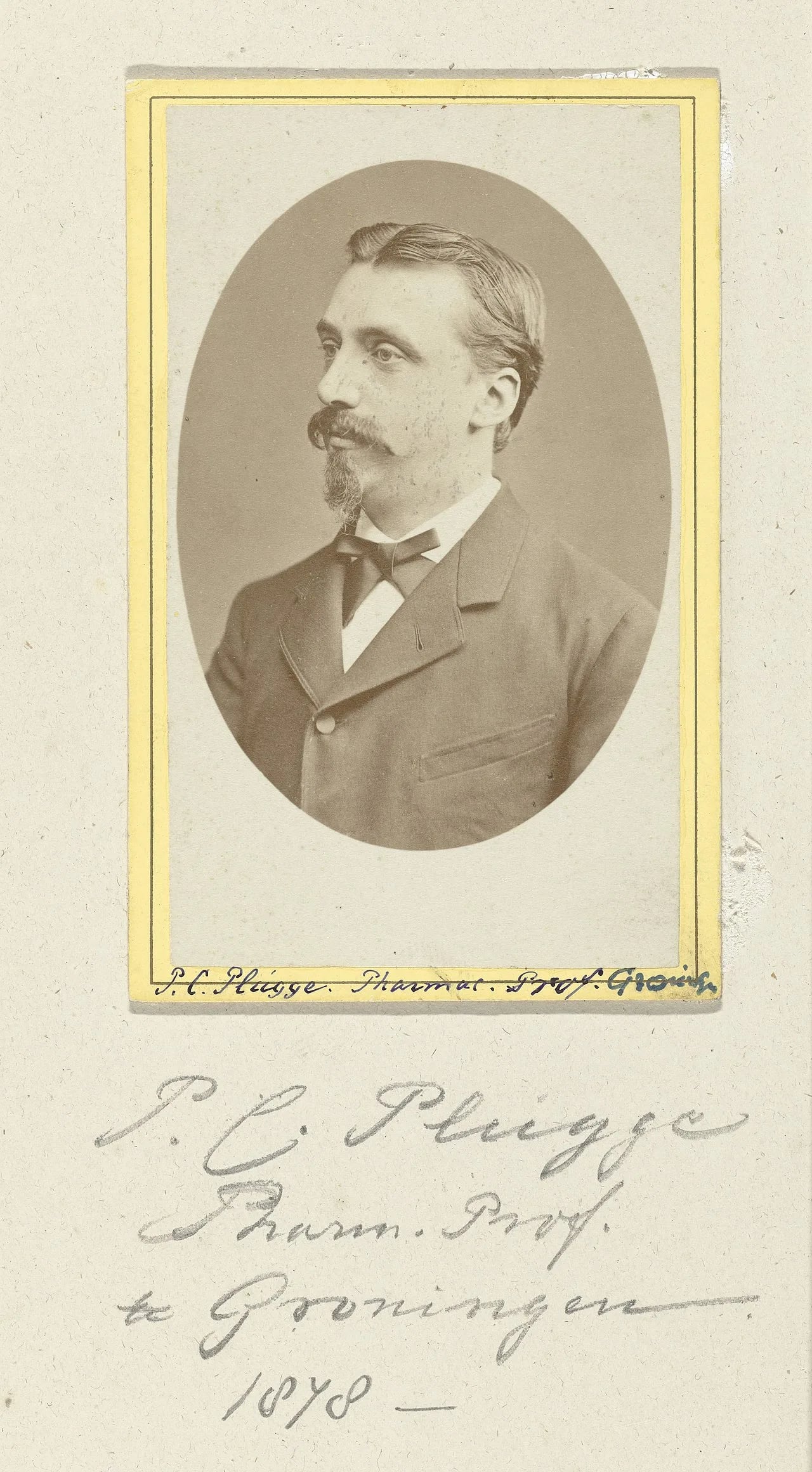 Porträt von Pieter Cornelis Plugge (1847–1897) – Gedenkseite