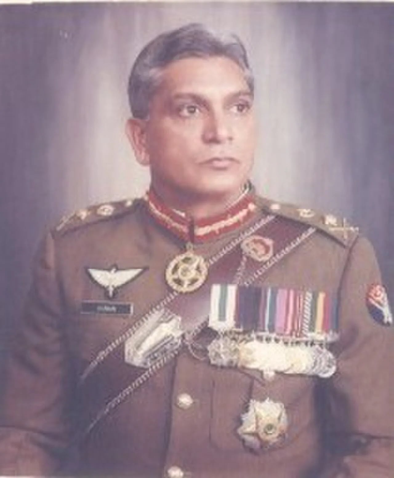 Porträt von Shamim Alam Khan (1937–2021) – Gedenkseite