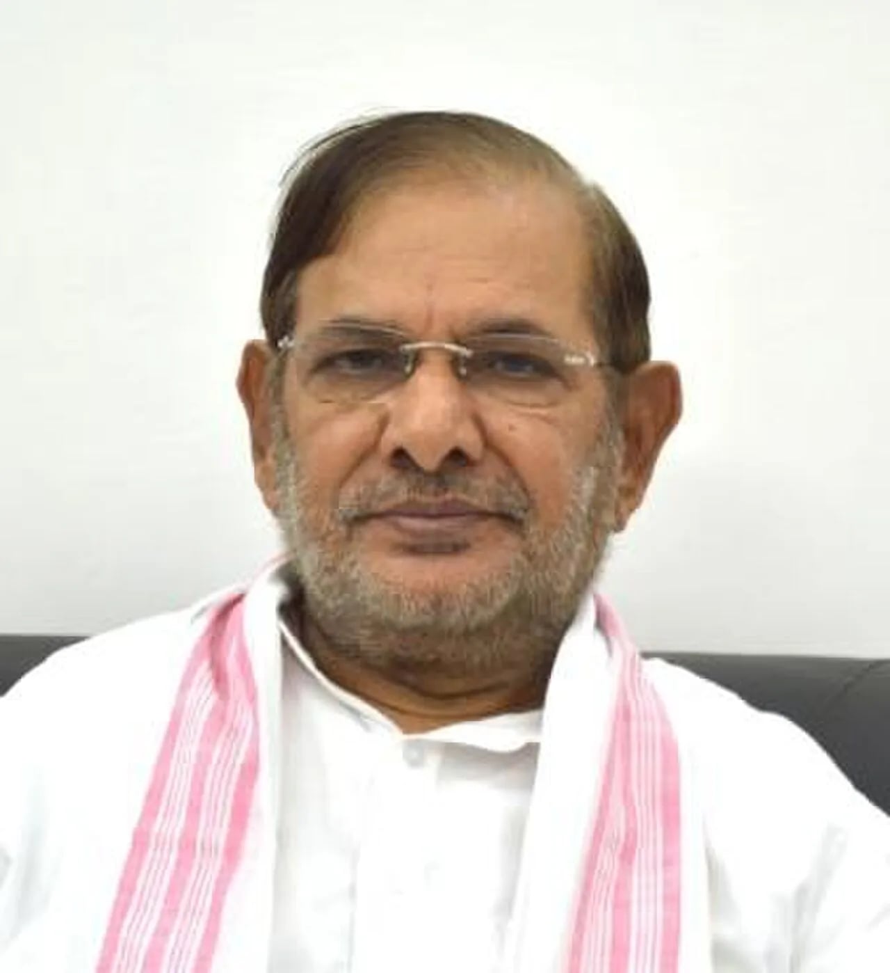 Porträt von Sharad Yadav (1947–2023) – Gedenkseite