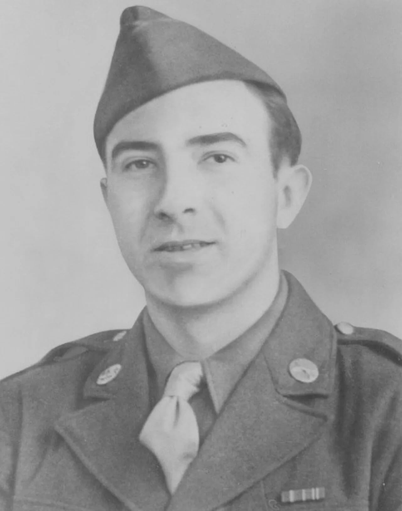 Porträt von Sherwood H. Hallman (1913–1944) – Gedenkseite