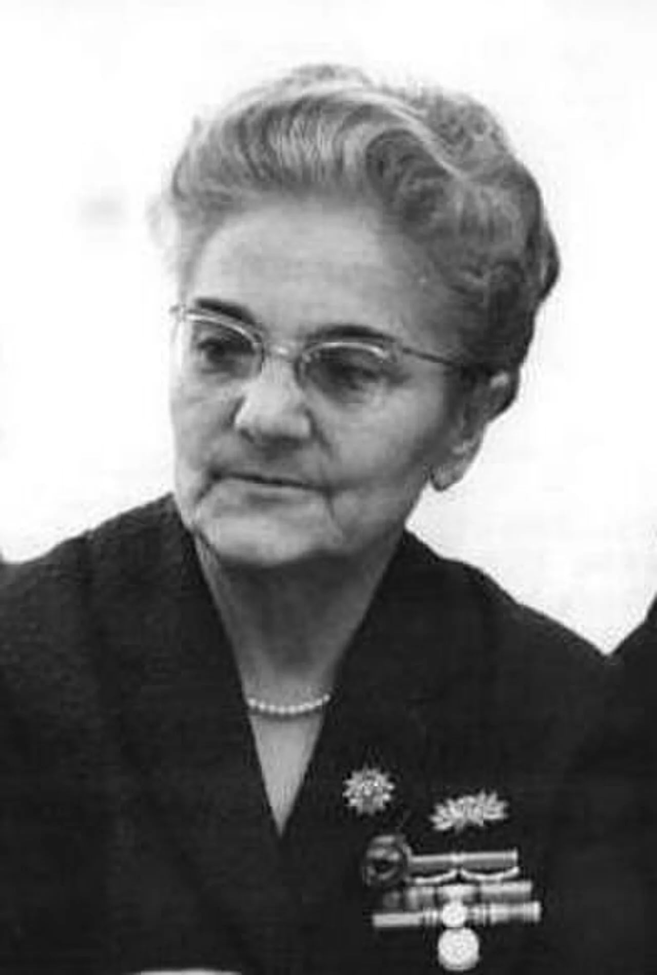 Portrait of Lotte Ulbricht (1903–2002) – memorial page