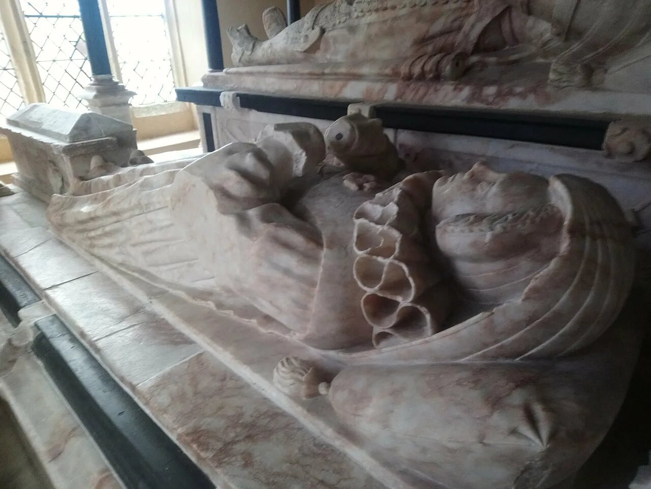 Portrait of Elizabeth Basset (1599–1643) – memorial page