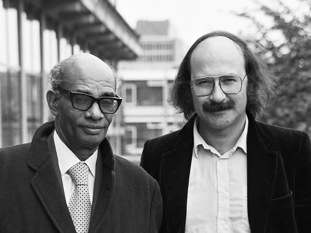 Porträt von Sipho Sepamla (1932–2007) – Gedenkseite