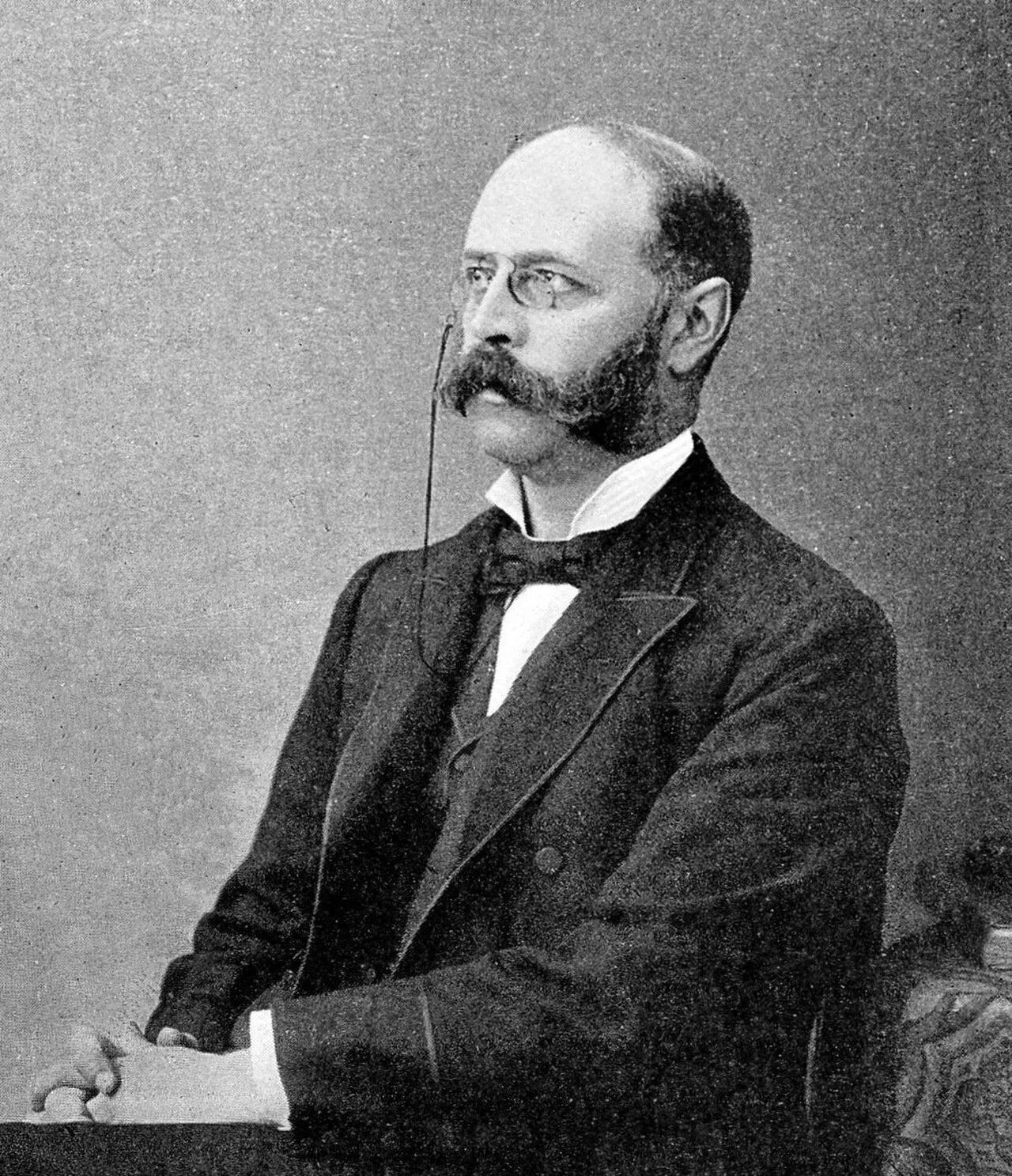 Portrait of James Reid (1849–1923) – memorial page
