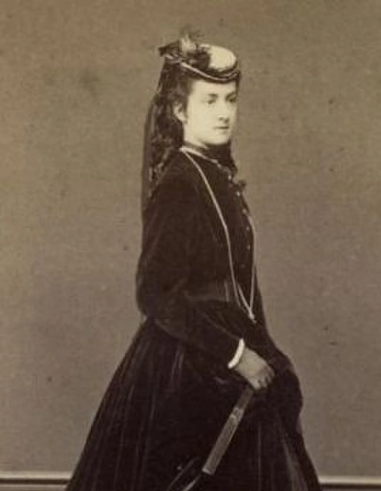 Porträt von Gräfin Melanie von Zichy-Ferraris de Zich et Vásonykeö (1843–1925) – Gedenkseite