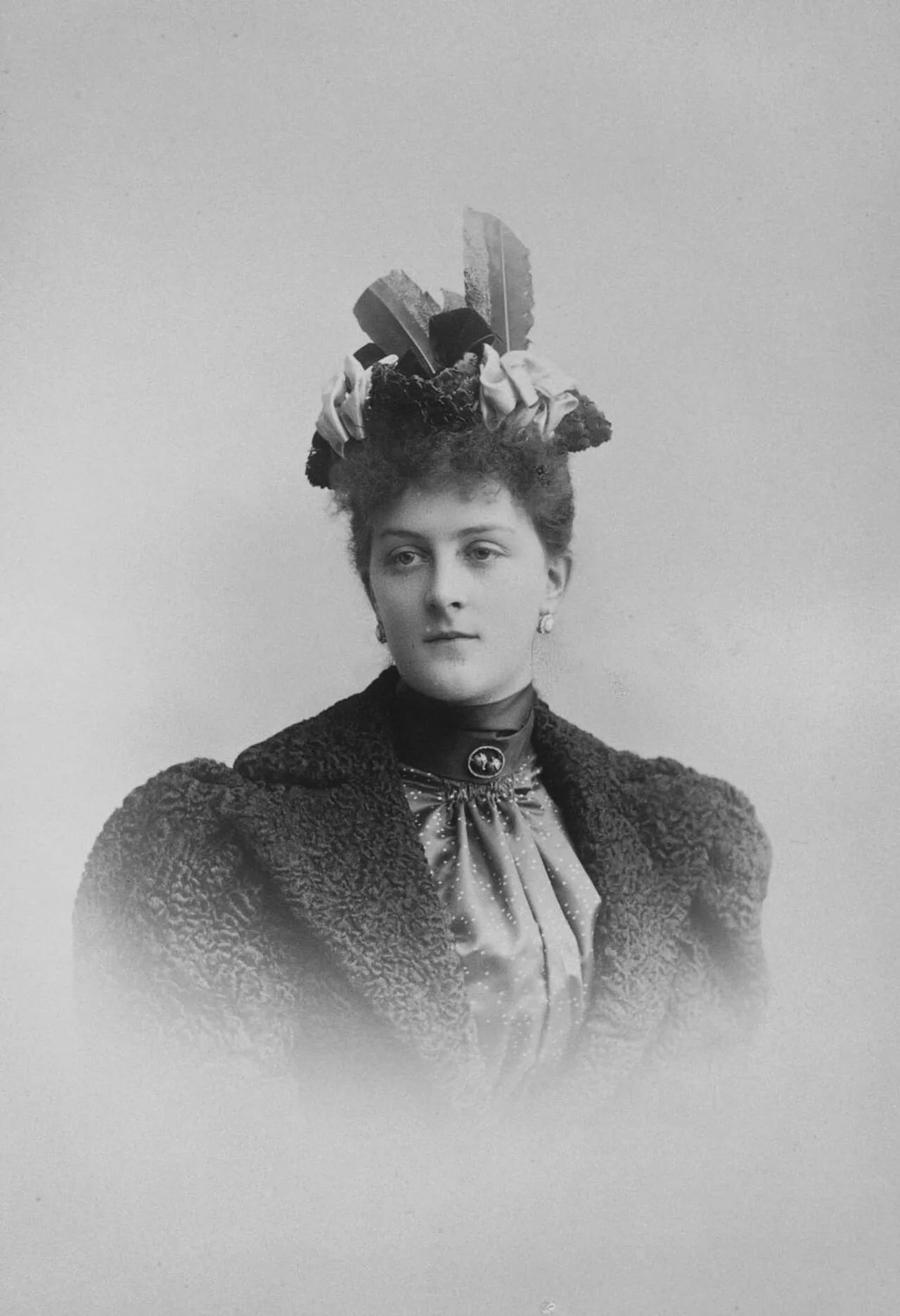 Portrait of Josephine Gräfin Kinsky (1874–1946) – memorial page