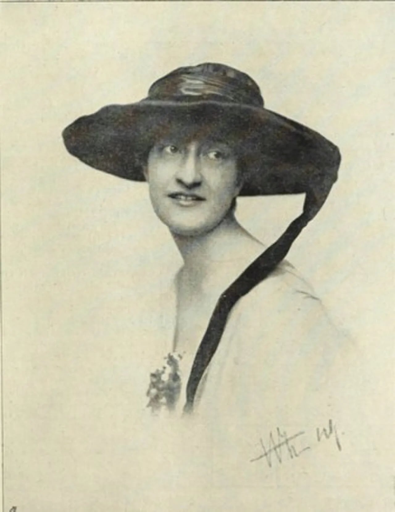 Portrait of Clementine Maria Prinzessin von Sachsen-Coburg und Gotha (1897–1975) – memorial page