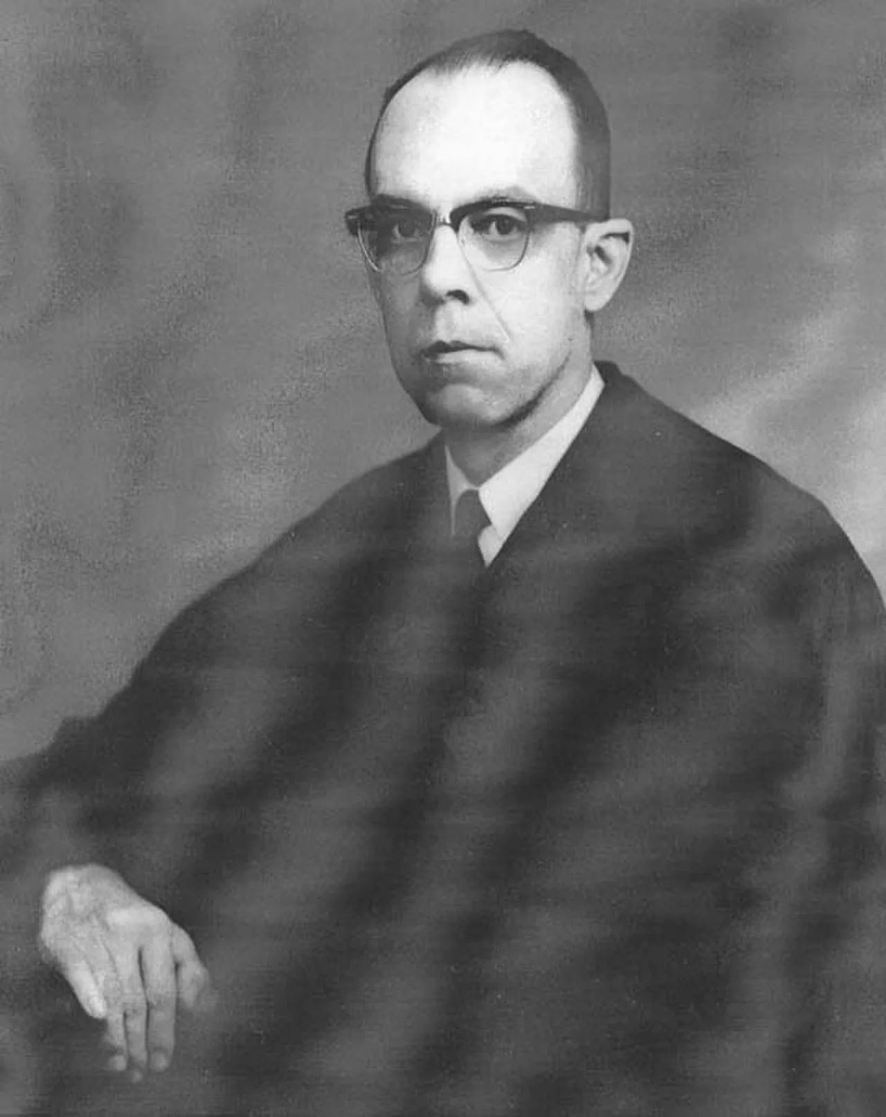 Portrait of Spottswood William Robinson III (1916–1998) – memorial page