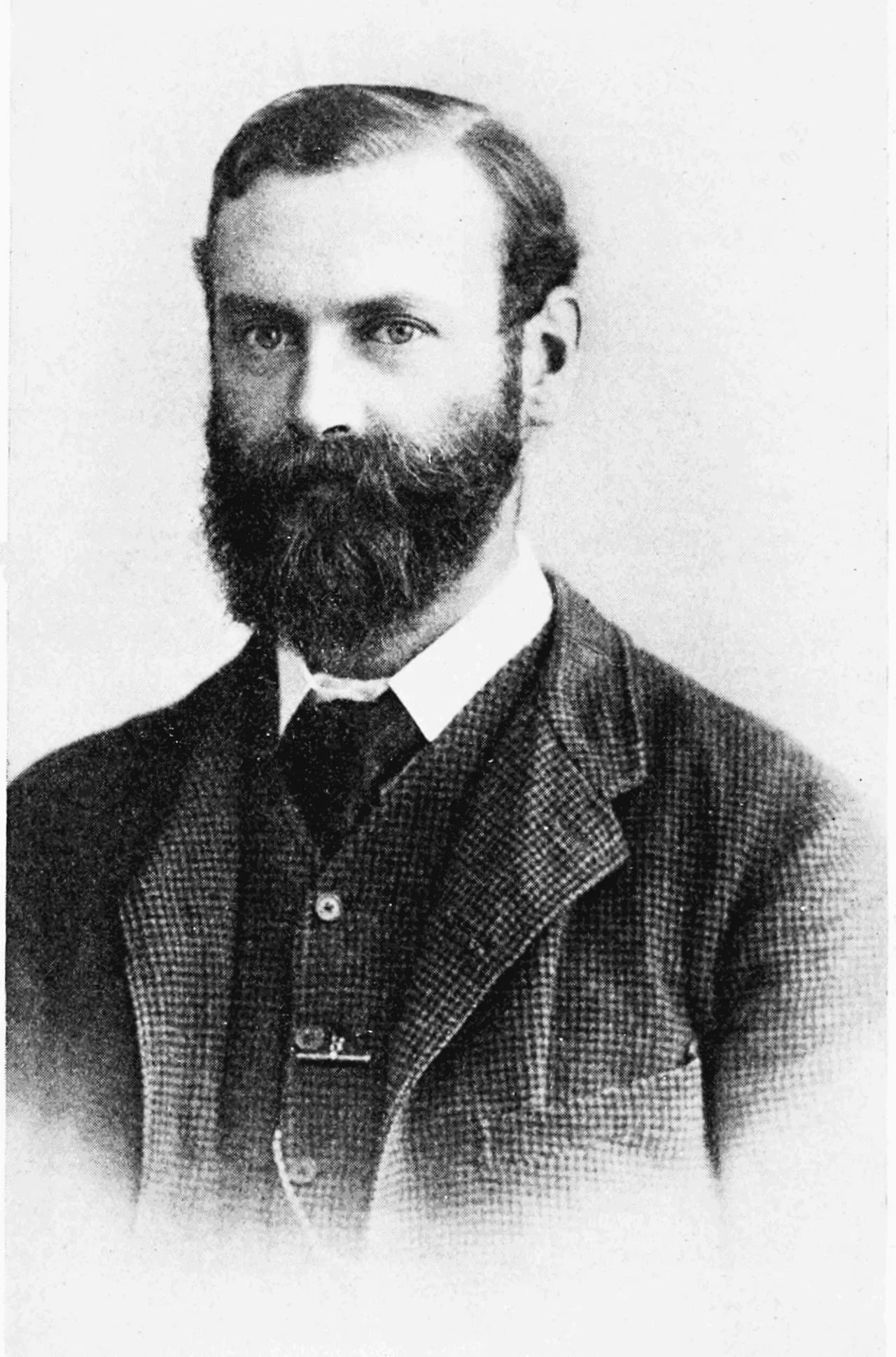 Portrait of Aubrey Strahan (1852–1928) – memorial page