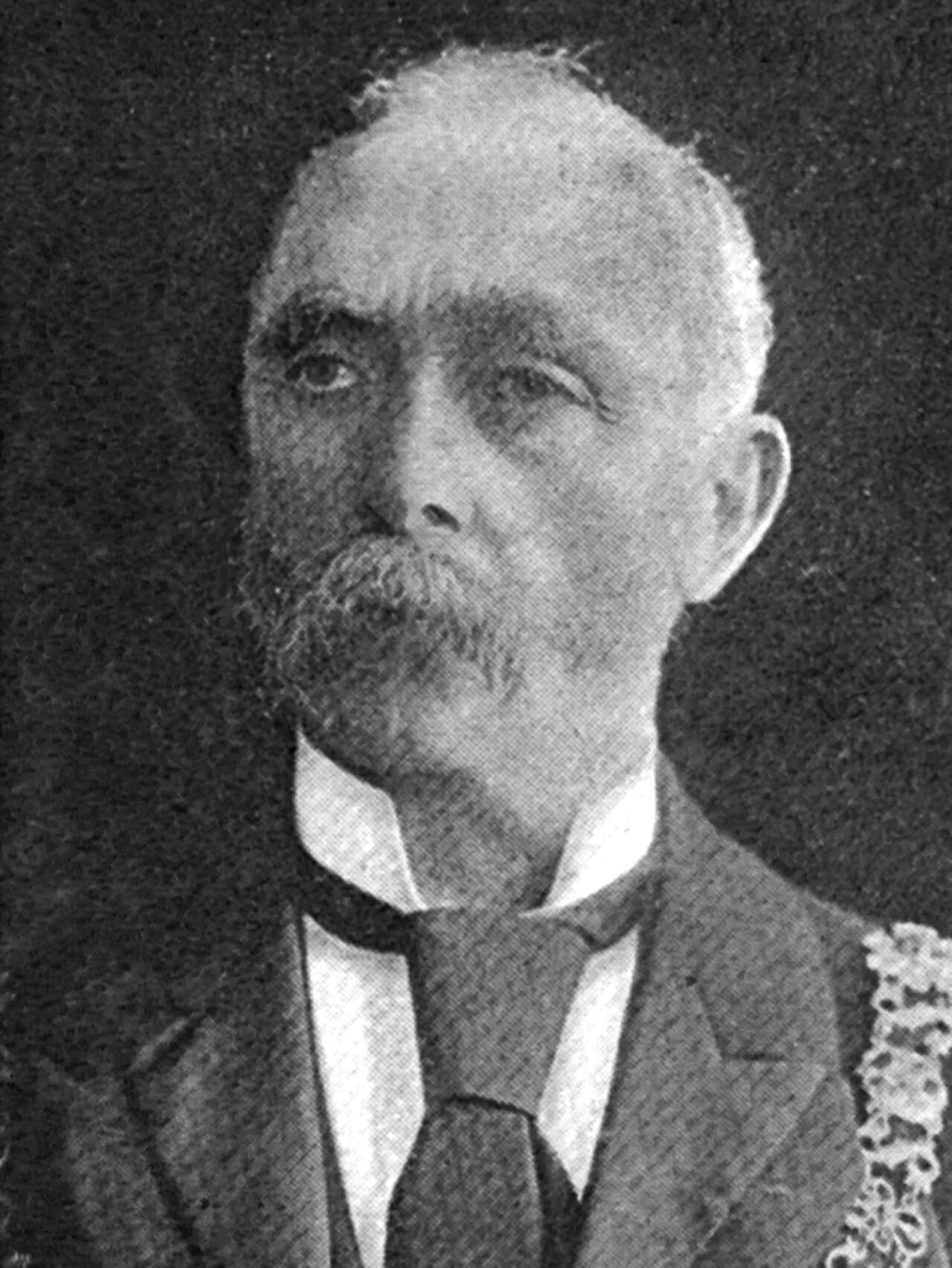 Portrait of Sir Edward Fitzgerald, 1st Baronet (1846–1927) – memorial page