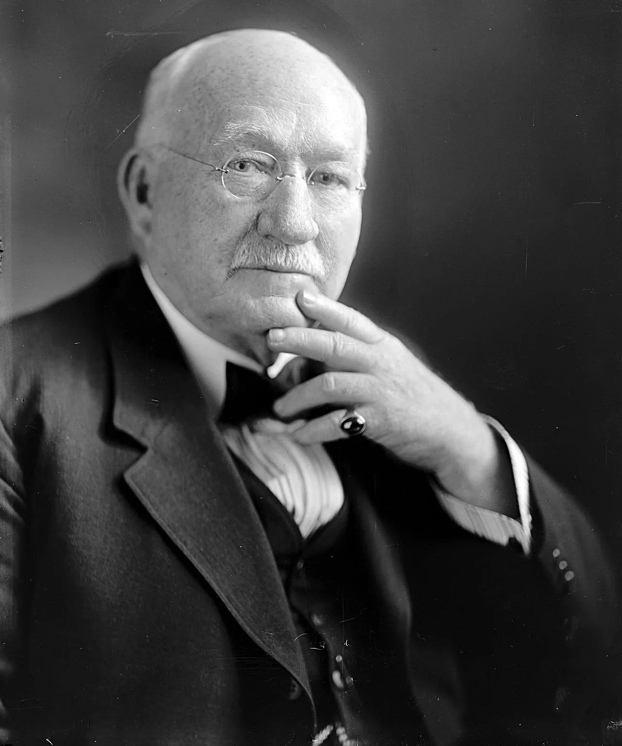 Portrait of Albert Blakeney (1850–1924) – memorial page