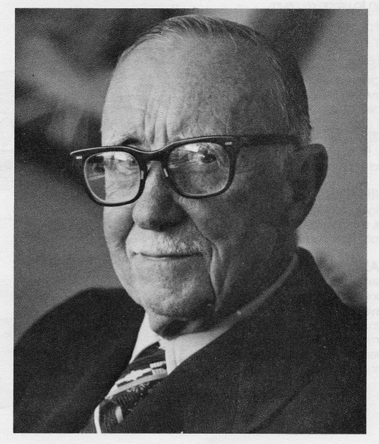 Portrait of Stanley Jennings Carpenter (1904–1984) – memorial page