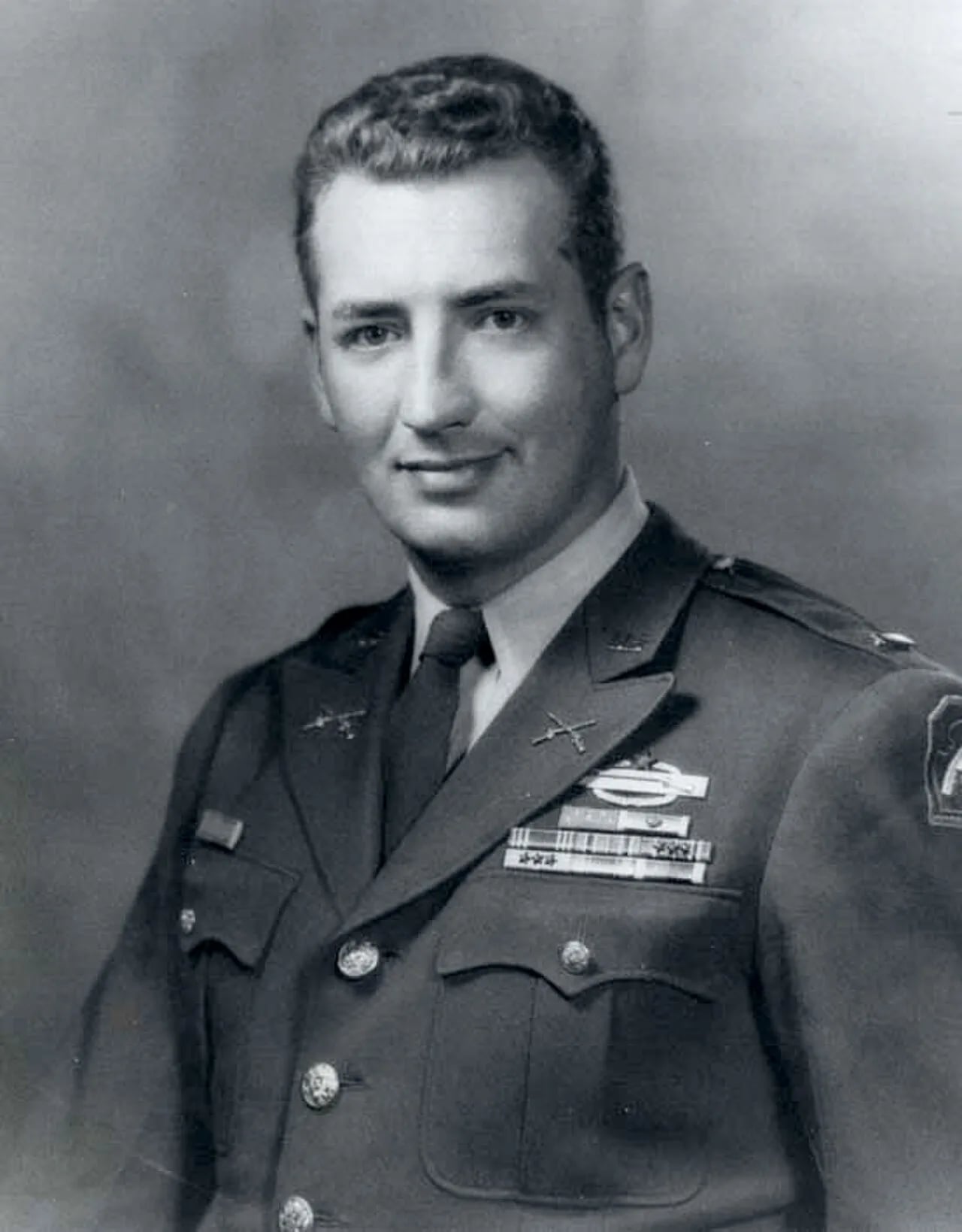 Portrait of Stanley T. Adams (1922–1999) – memorial page