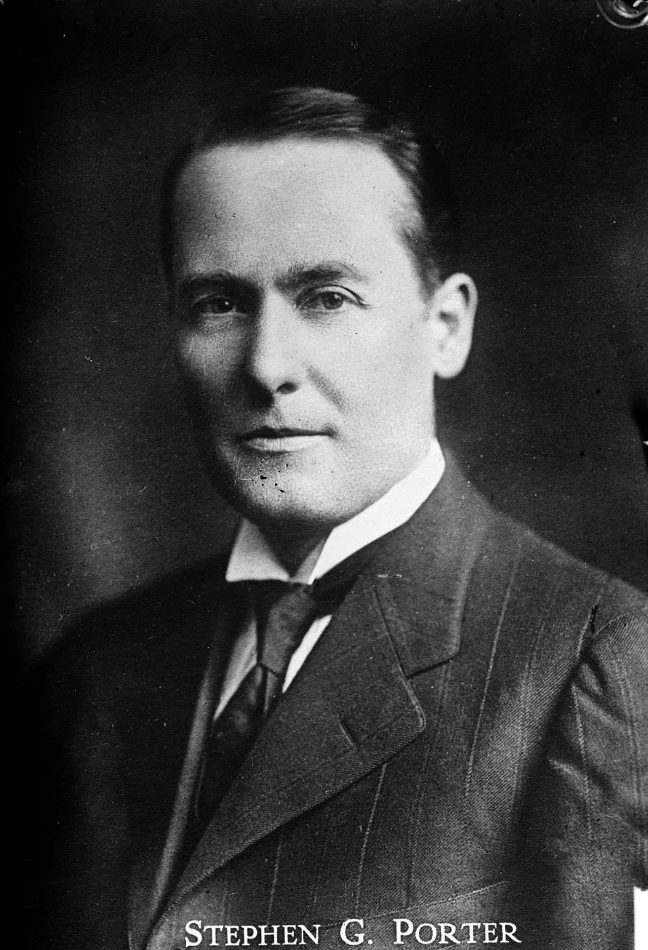 Porträt von Stephen Geyer Porter (1869–1930) – Gedenkseite