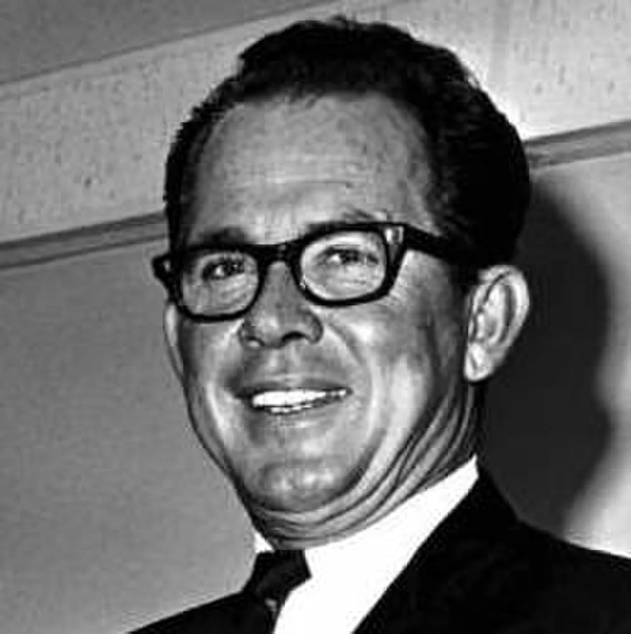 Portrait of Stephen P. Clark (1923–1996) – memorial page