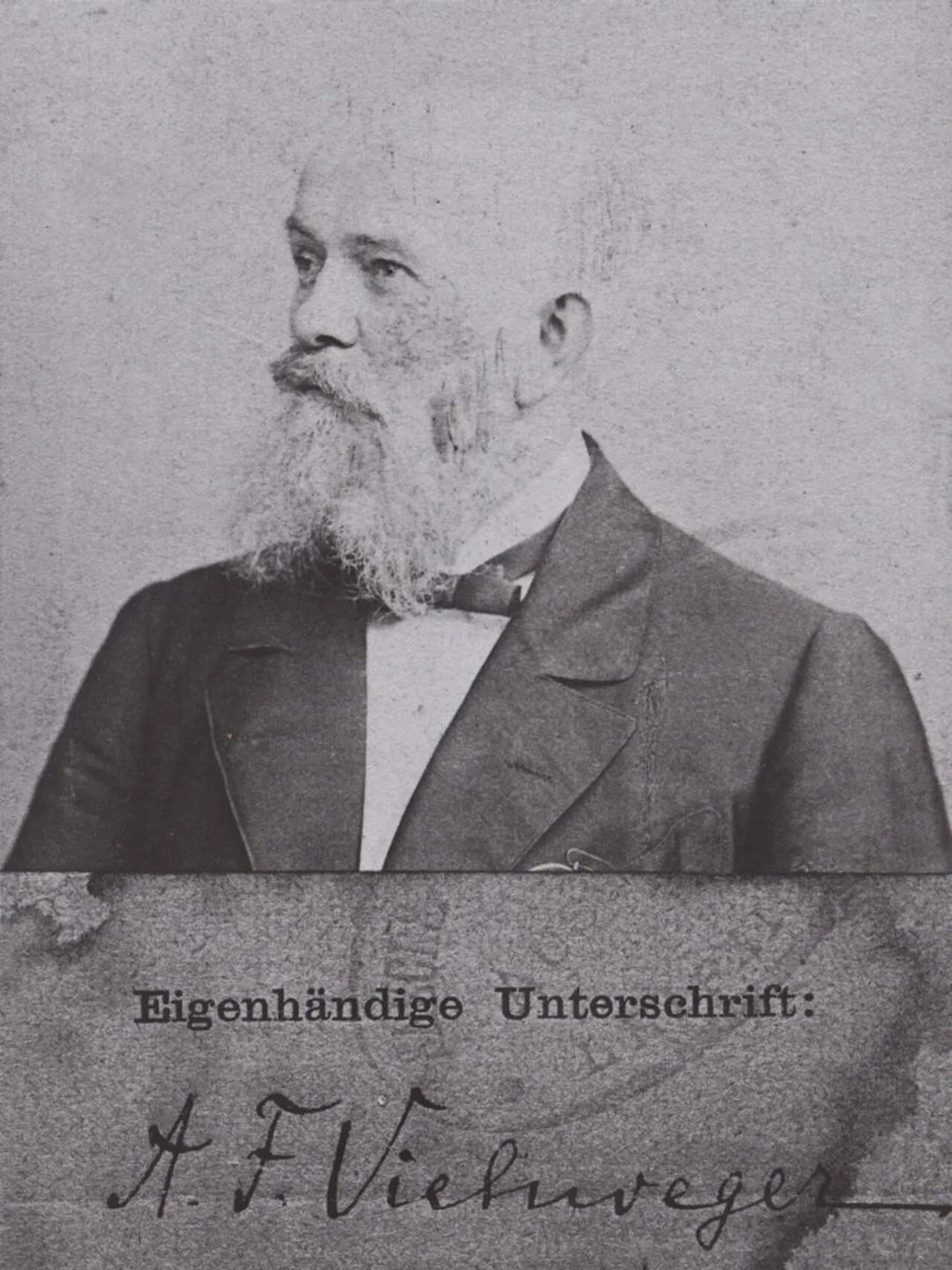 Porträt von August Friedrich Viehweger (1836–1919) – Gedenkseite