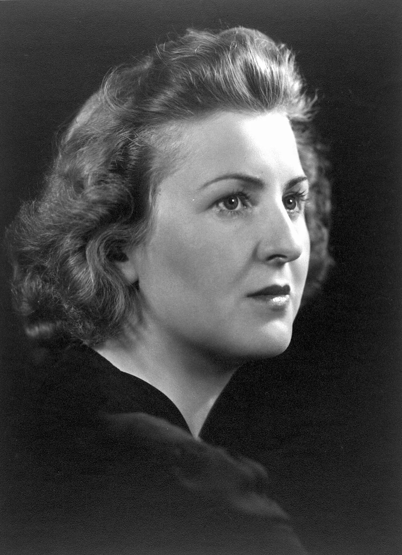 Porträt von Eva Braun (1912–1945) – Gedenkseite