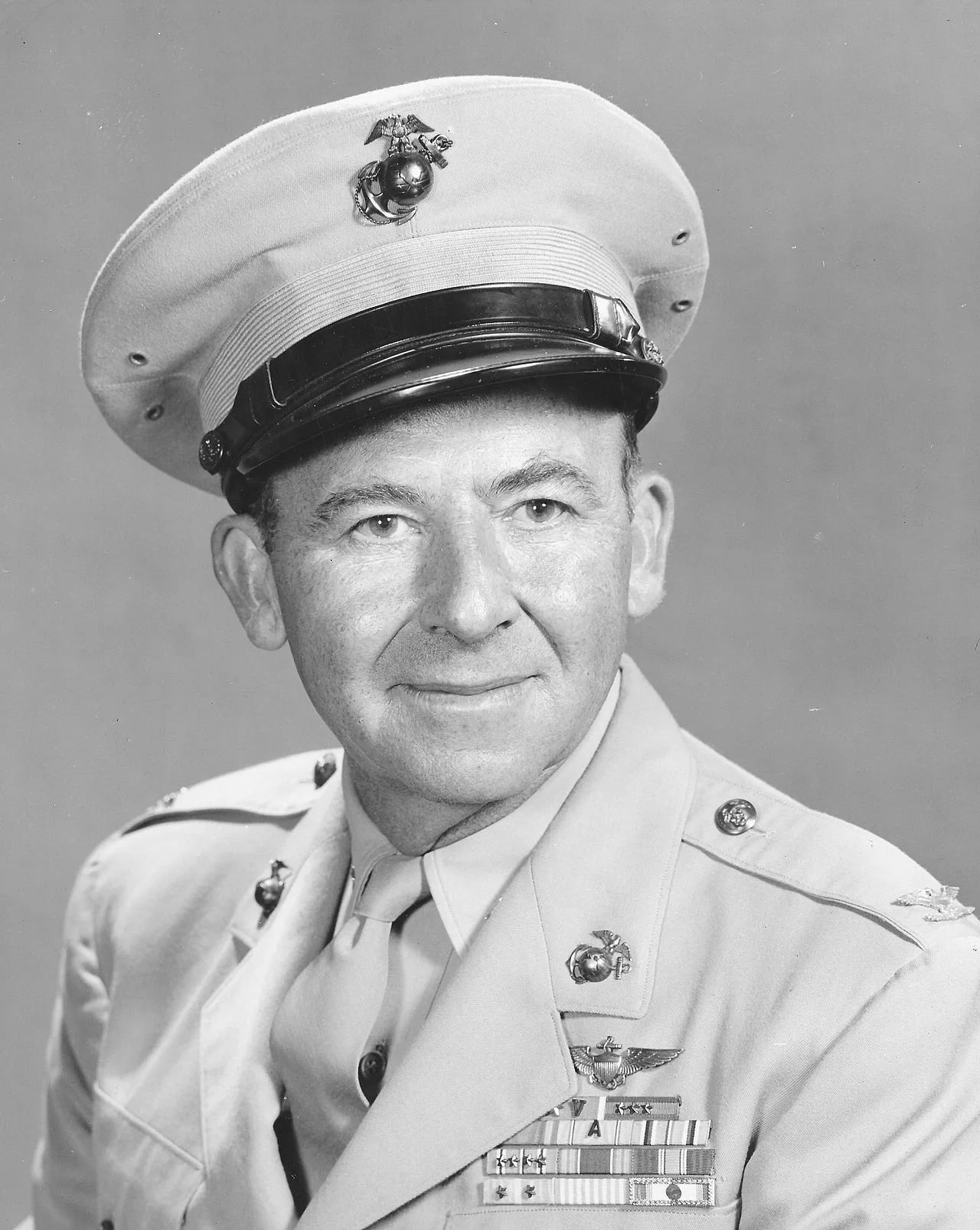 Portrait of Robert O. Bisson (1908–1959) – memorial page