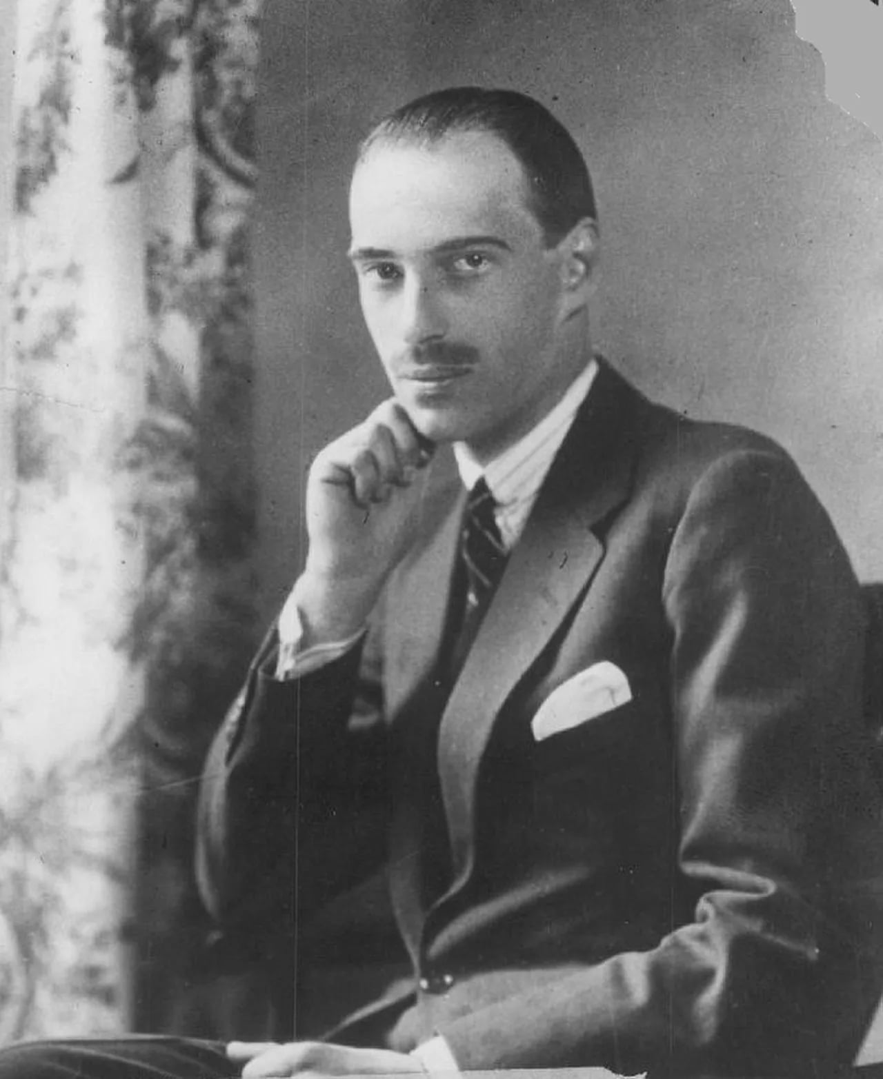 Portrait of Andrei Alexandrowitsch Romanow (1897–1981) – memorial page