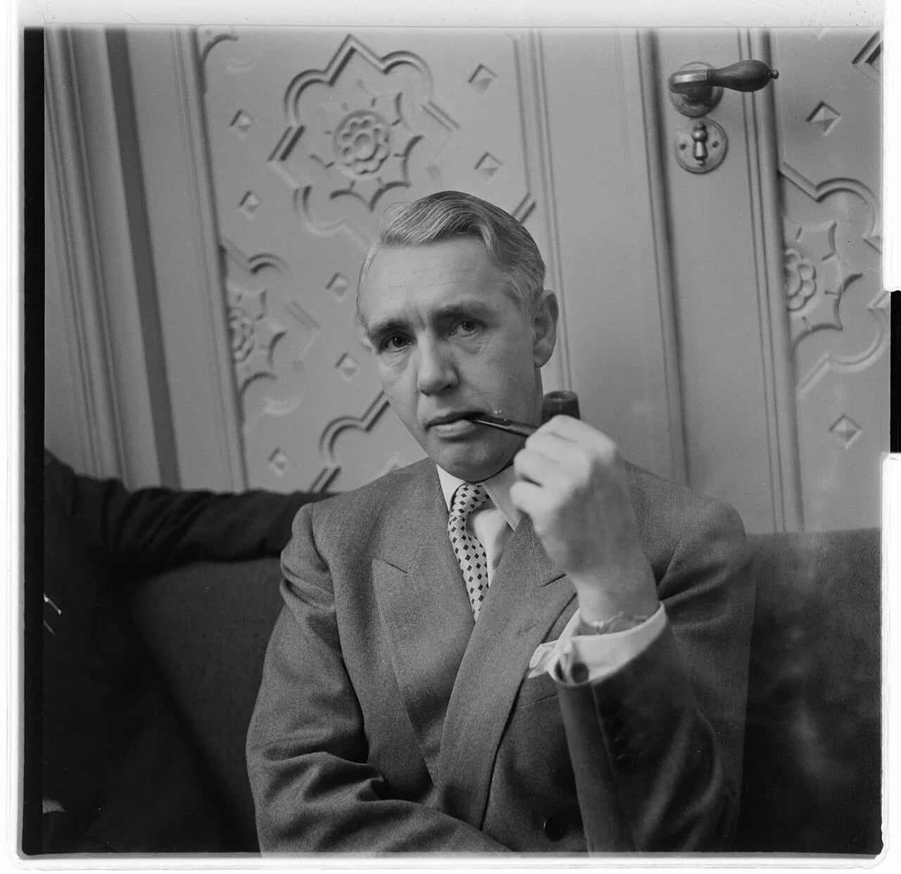 Porträt von Sverre Walter Rostoft (1912–2001) – Gedenkseite