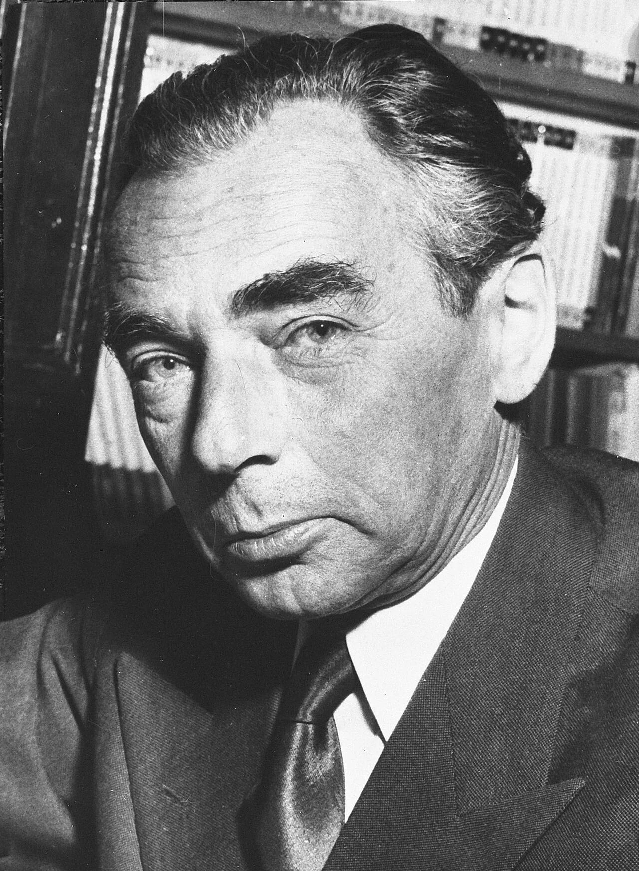 Porträt von Erich Kästner (1899–1974) – Gedenkseite