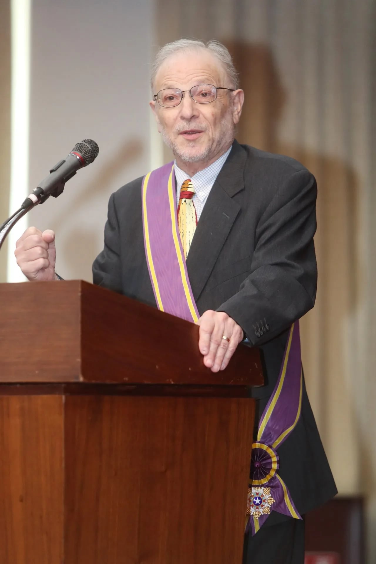 Porträt von J. Bruce Jacobs (1943–2019) – Gedenkseite