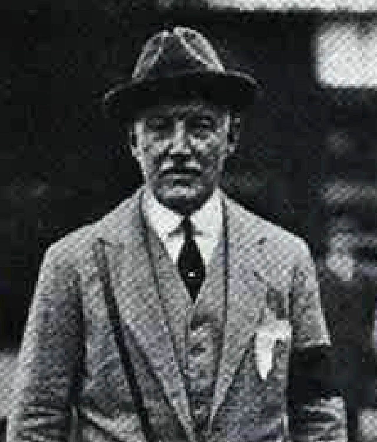 Portrait of Harry La Montagne (1869–1959) – memorial page