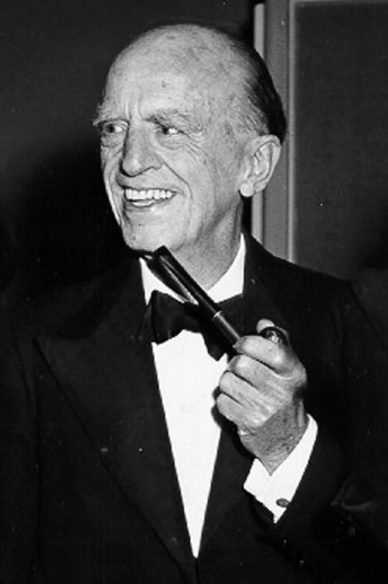 Porträt von Sydney Skaife (1889–1976) – Gedenkseite