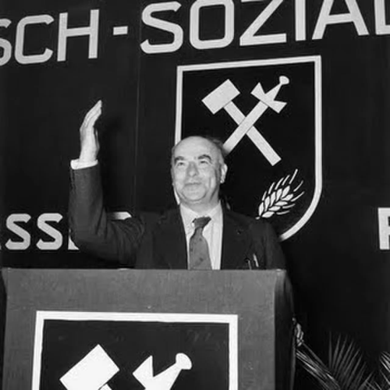 Porträt von Otto Strasser (1897–1974) – Gedenkseite