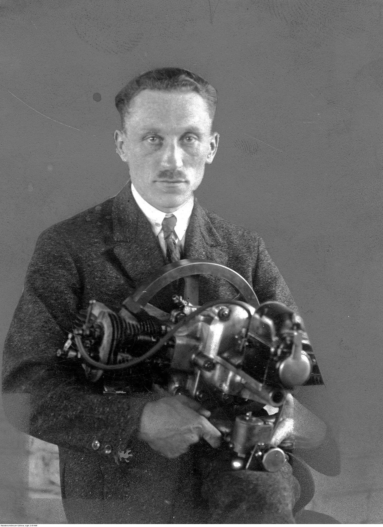 Portrait of Tadeusz Tański (1892–1941) – memorial page