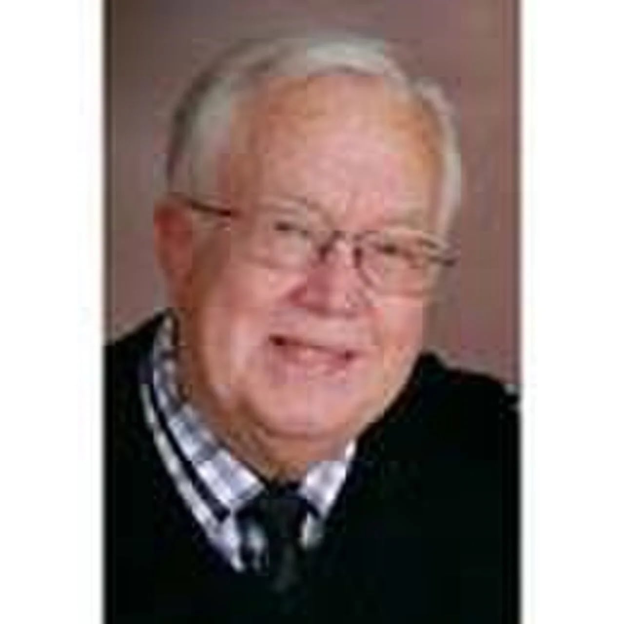 Portrait of Ted V. Kondrich (1935–2018) – memorial page