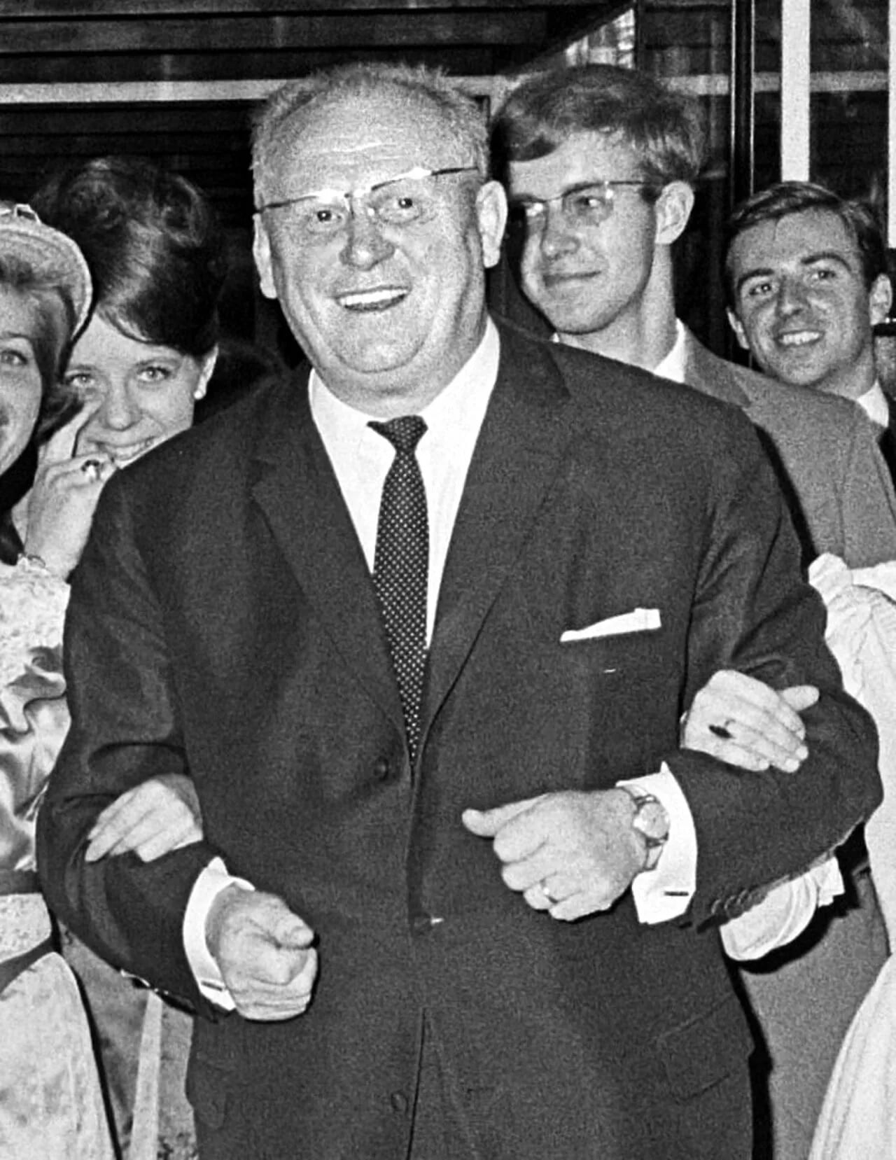 Portrait of Gert Fröbe (1913–1988) – memorial page