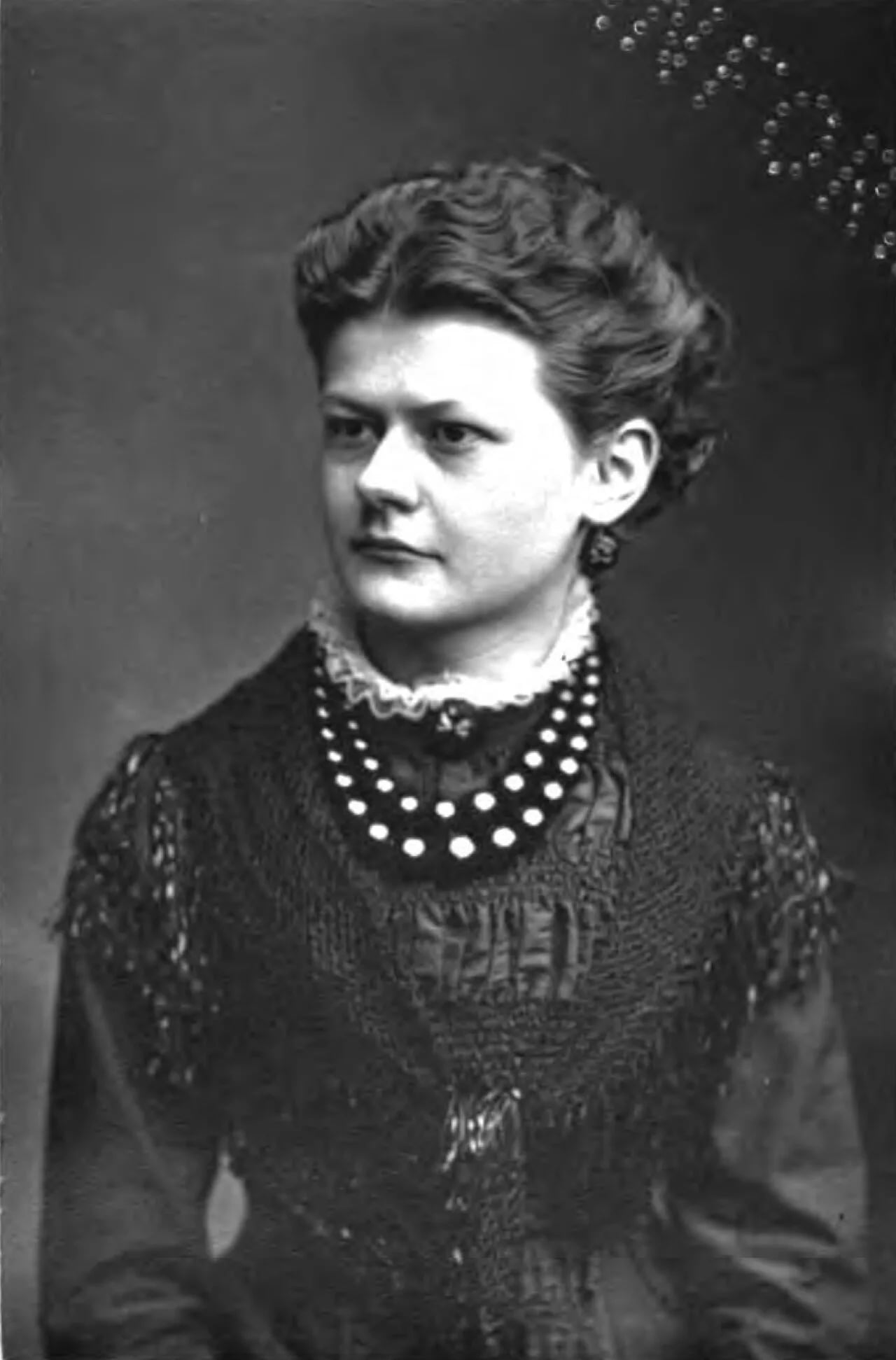 Portrait of Teena Rochfort-Smith (1861–1883) – memorial page