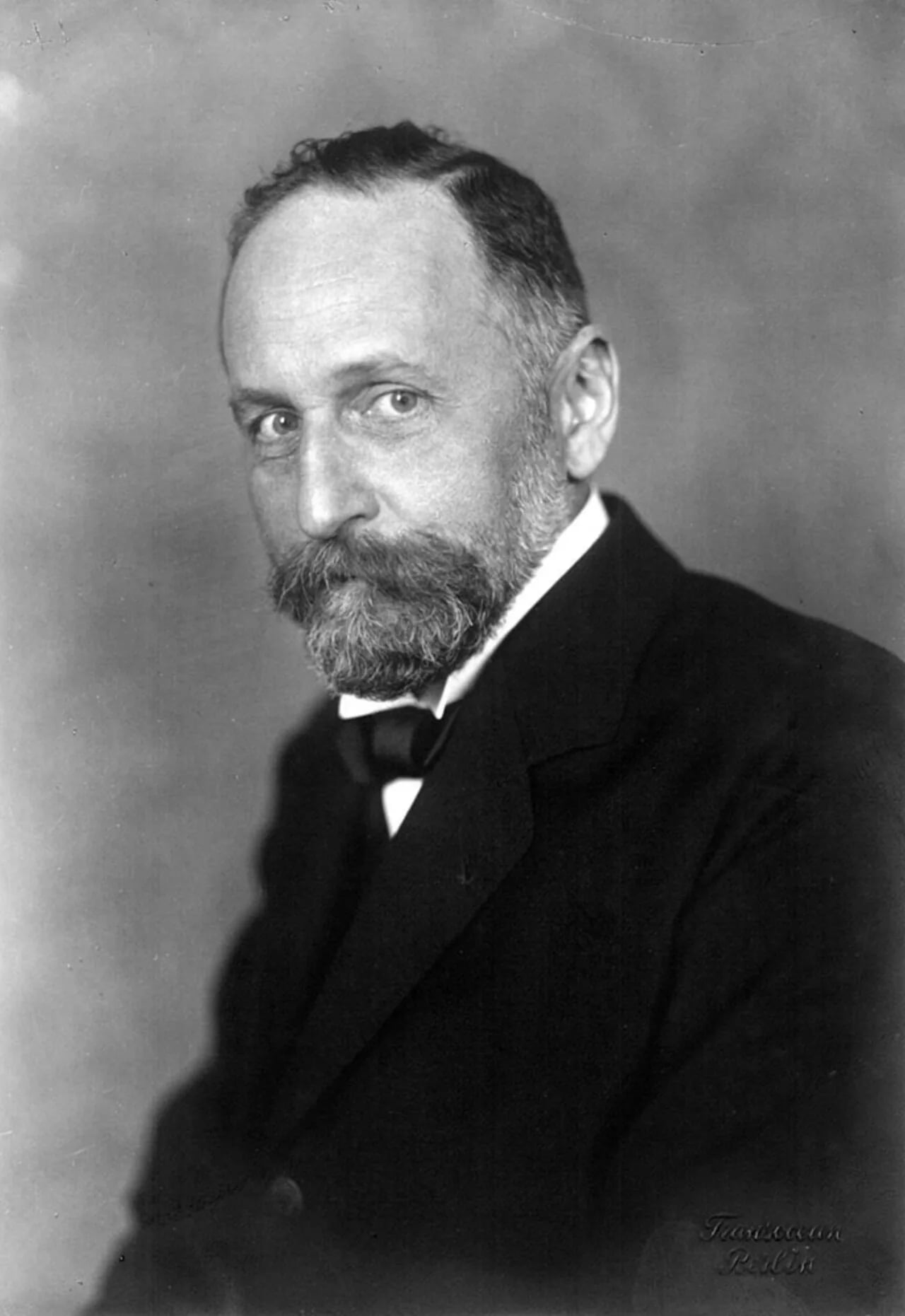 Portrait of Richard Willstätter (1872–1942) – memorial page