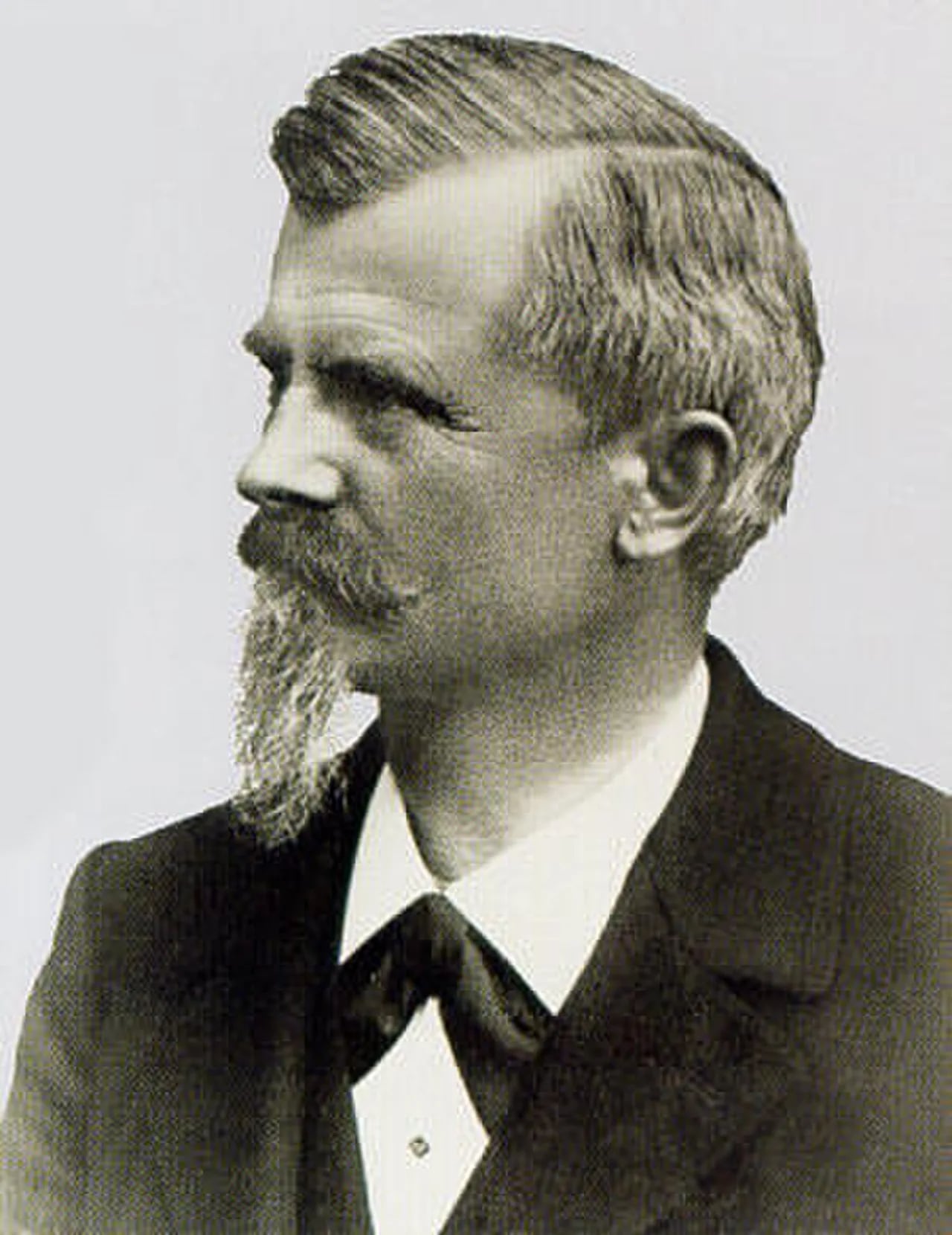 Portrait of Wilhelm Maybach (1846–1929) – memorial page