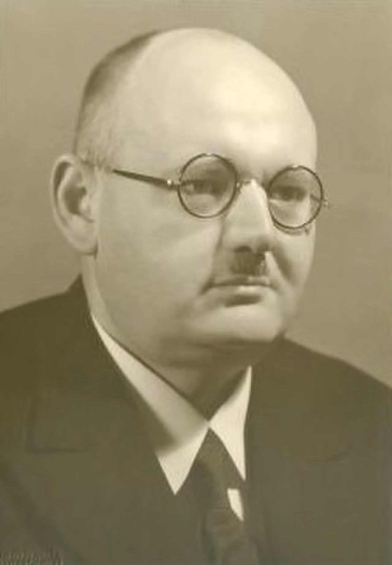 Portrait of Miloš Weingart (1890–1939) – memorial page
