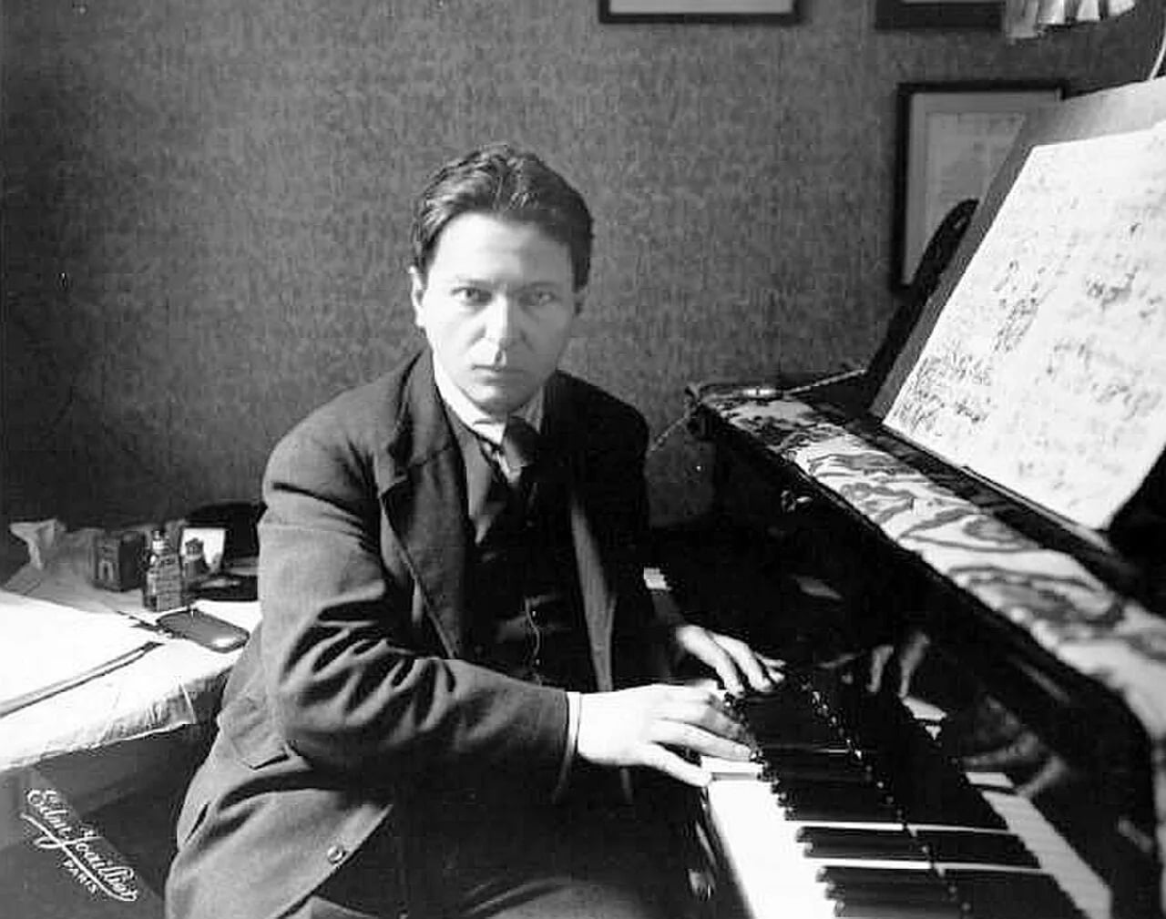 Portrait of George Enescu (1881–1955) – memorial page