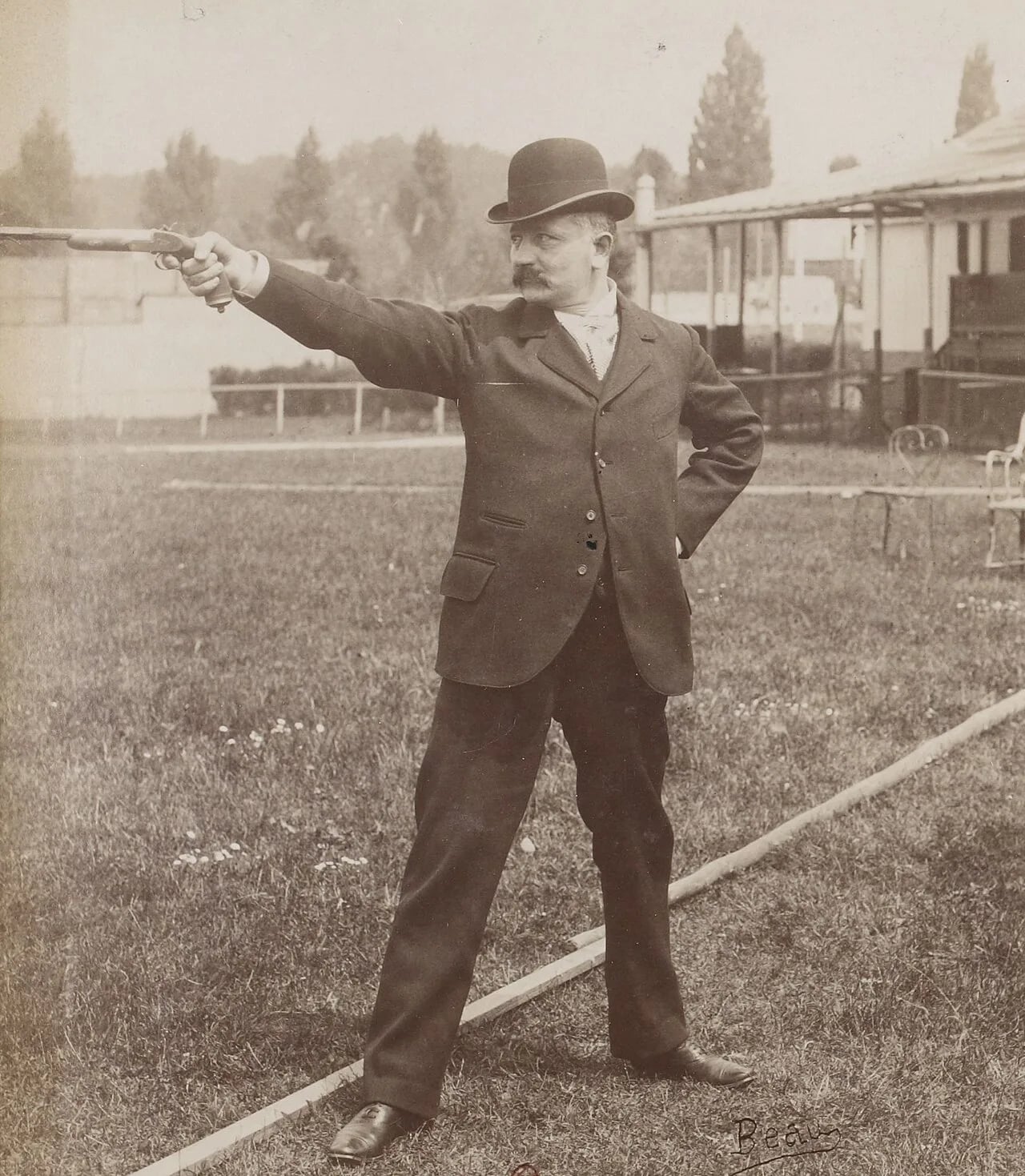 Portrait of Léon Lécuyer (1855–1915) – memorial page