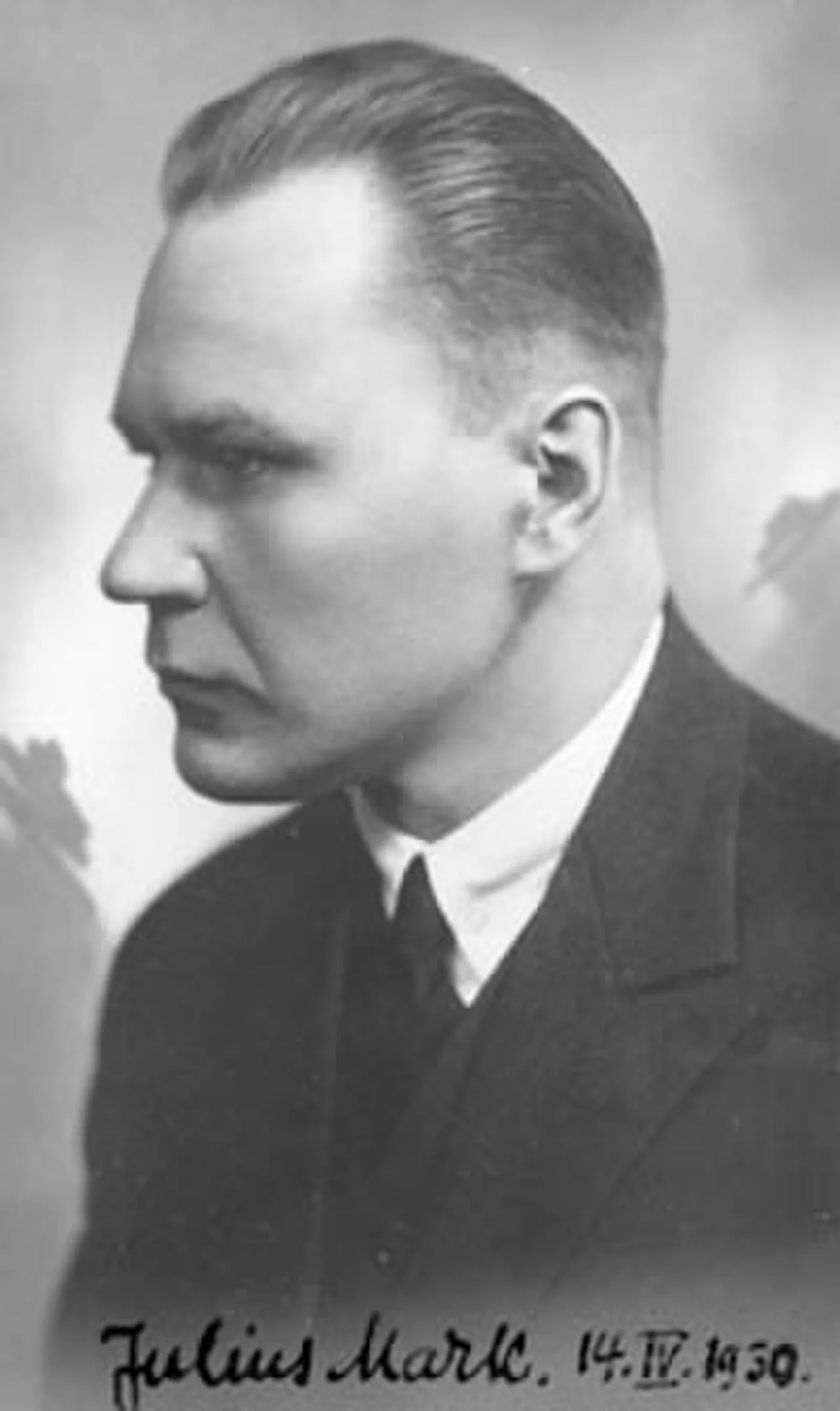 Portrait of Julius Mark (1890–1959) – memorial page