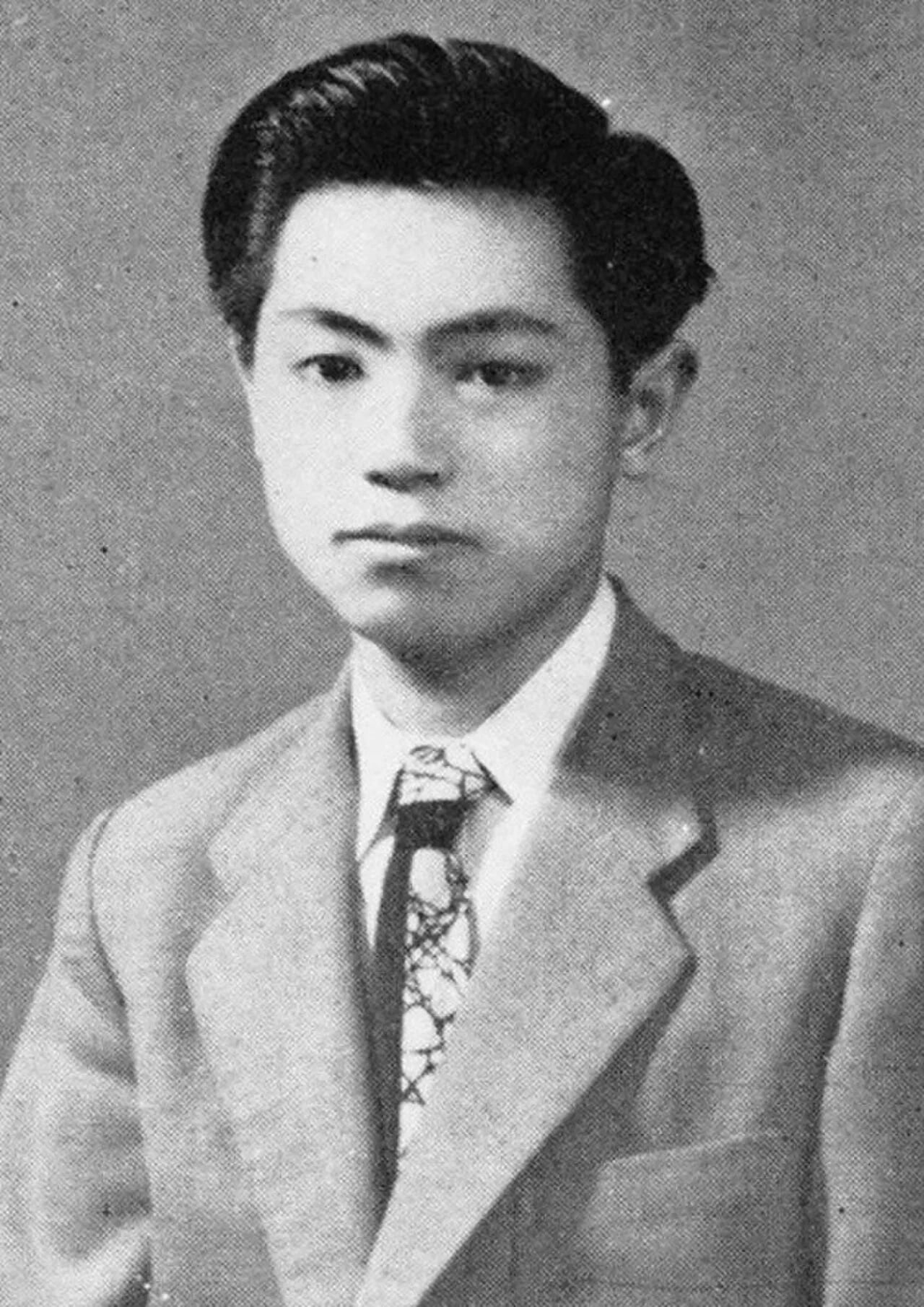 Portrait of Makoto Ōoka (1931–2017) – memorial page