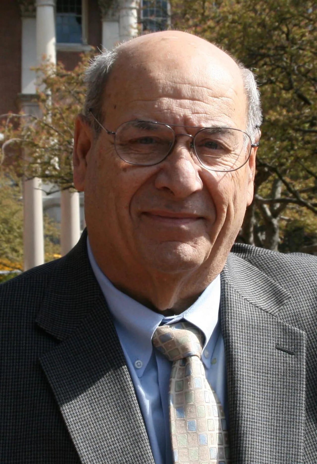 Porträt von Theodore J. Sophocleus (1939–2018) – Gedenkseite