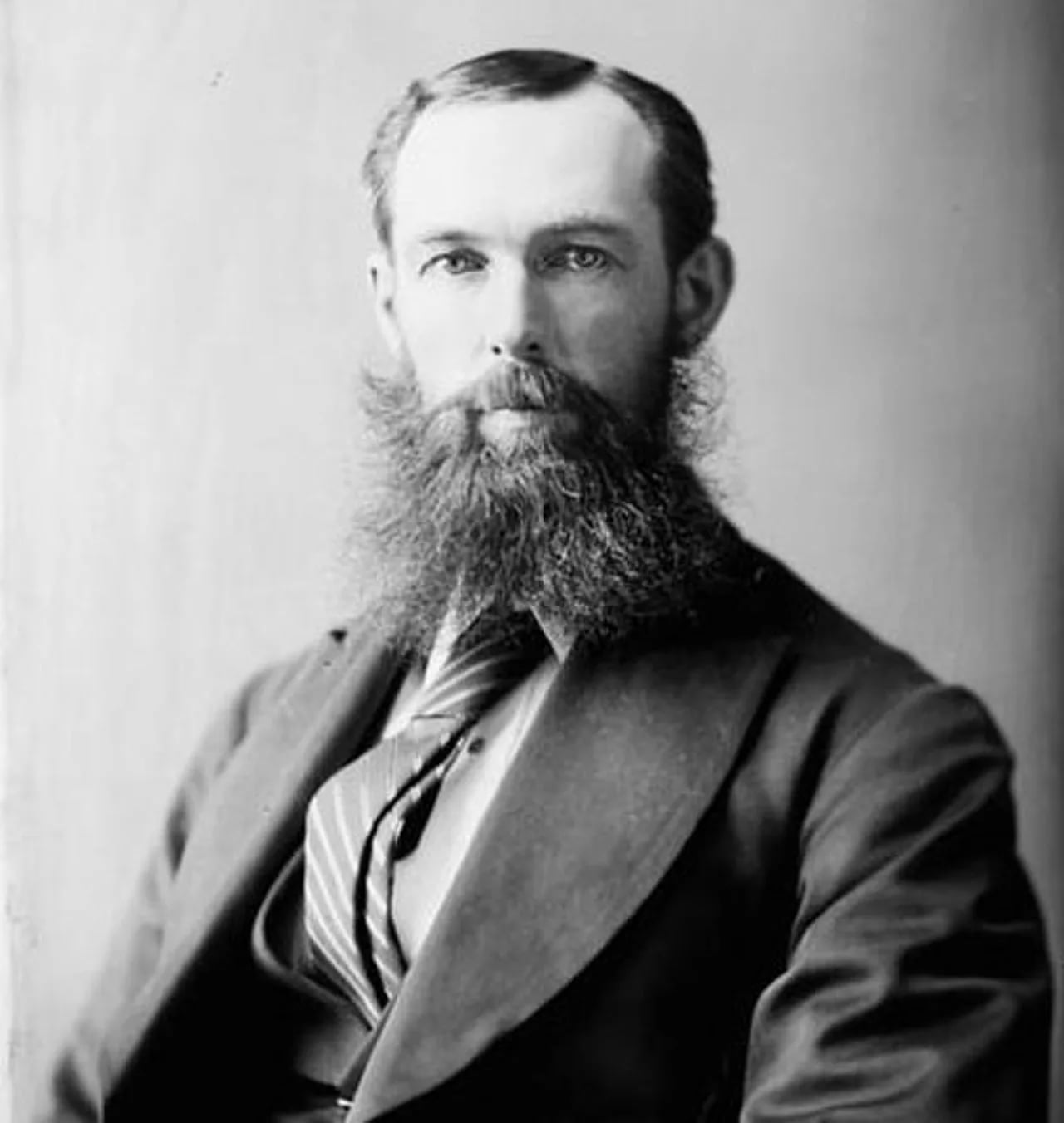 Portrait of Thomas Farrow (1833–1916) – memorial page