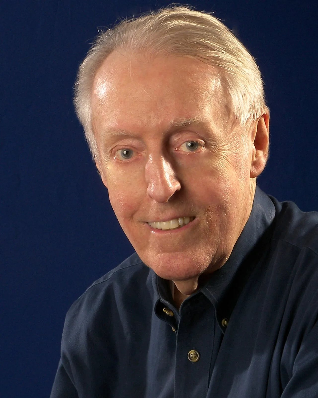 Portrait of Thomas Fleming (1927–2017) – memorial page