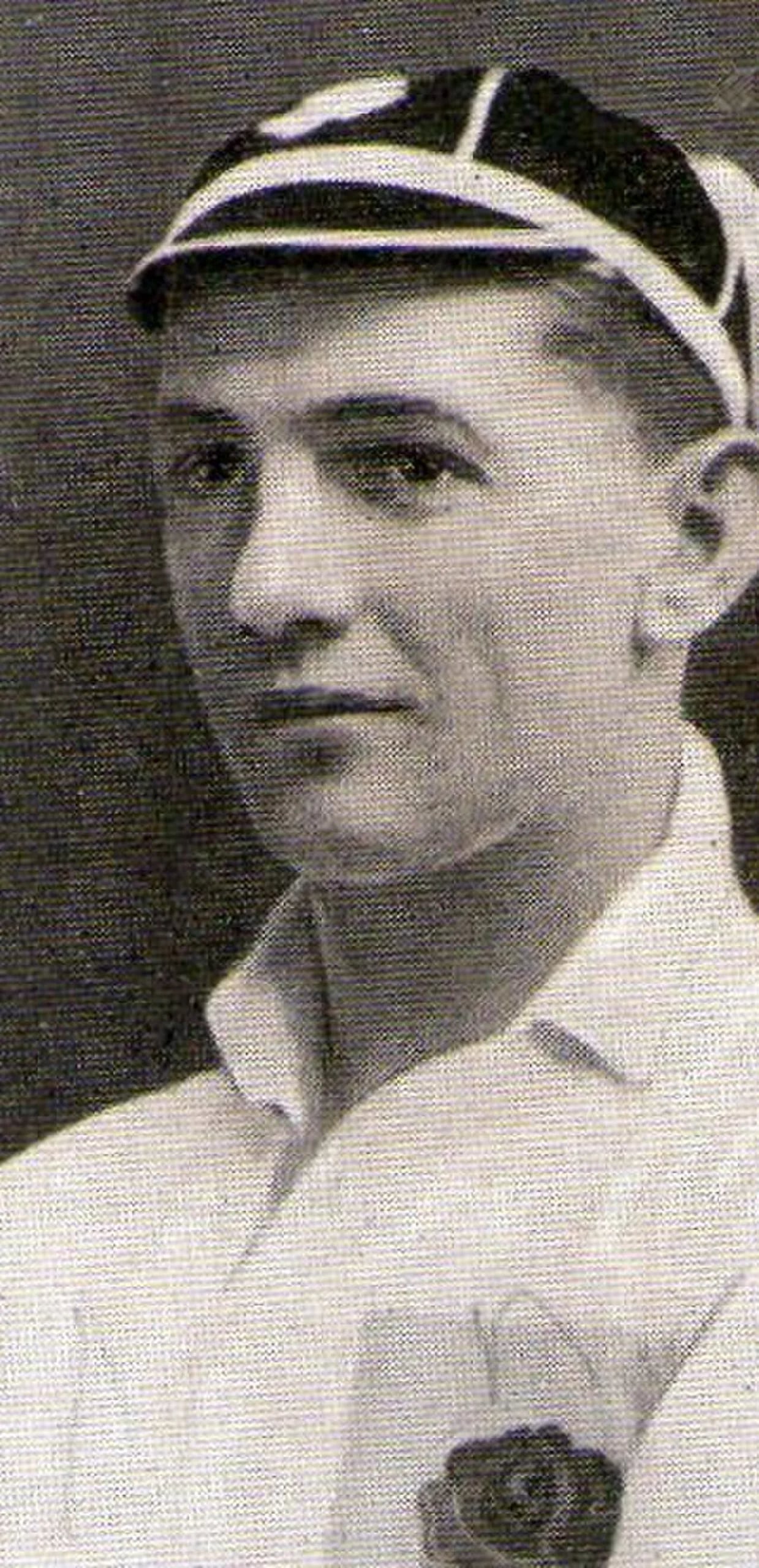 Portrait of Thomas Holliday (1898–1969) – memorial page